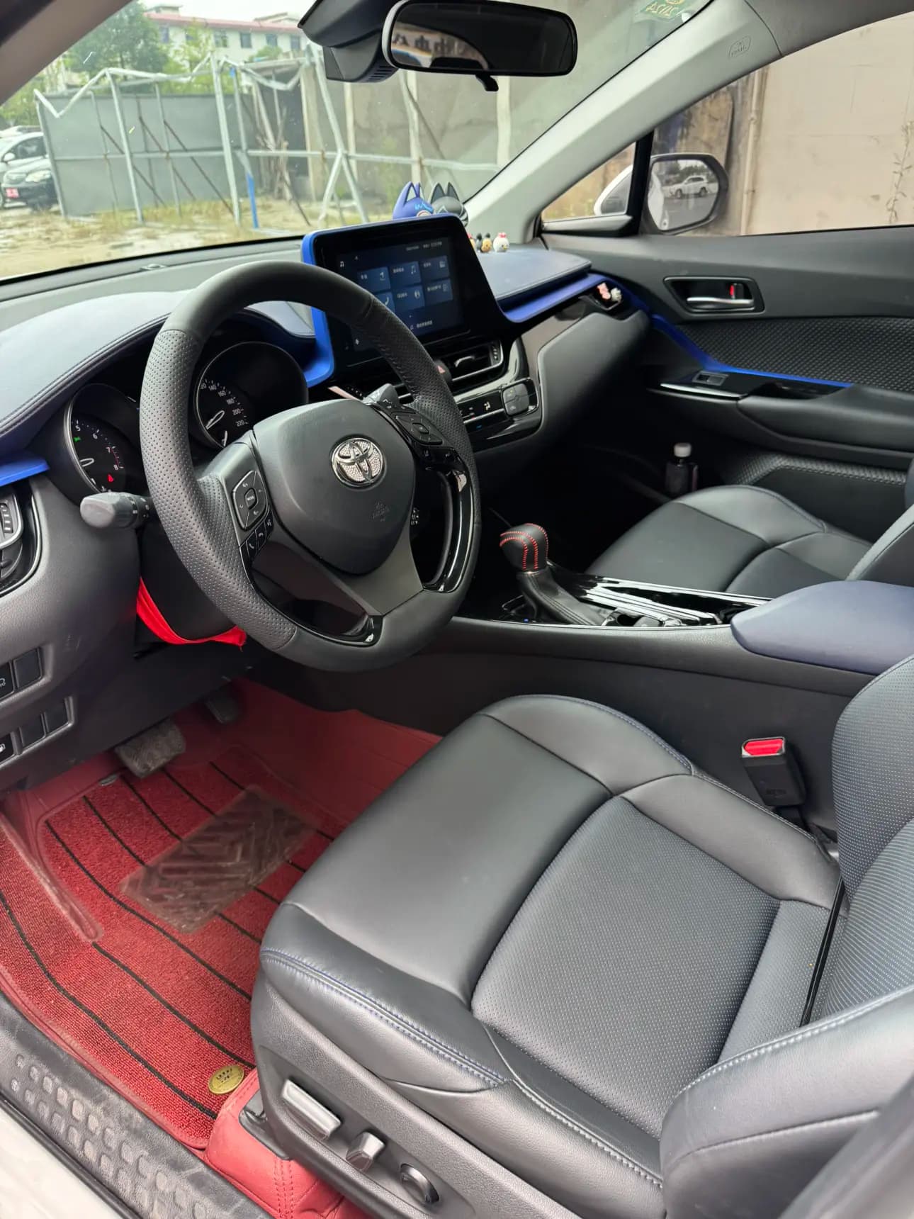 Toyota C-HR 2022 г. 20068 км. — фото 8