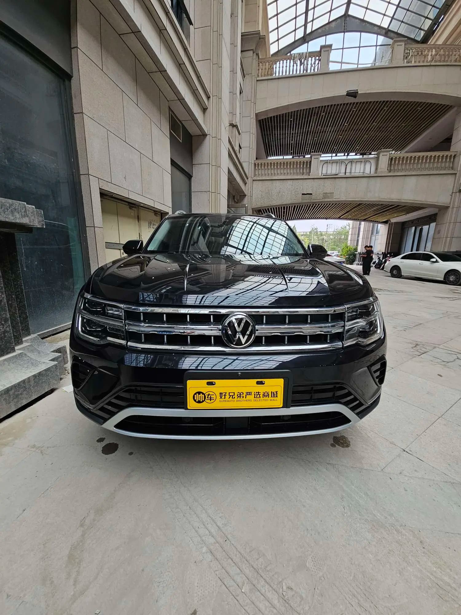Volkswagen Teramont 2022 г. 17541 км. — фото 2