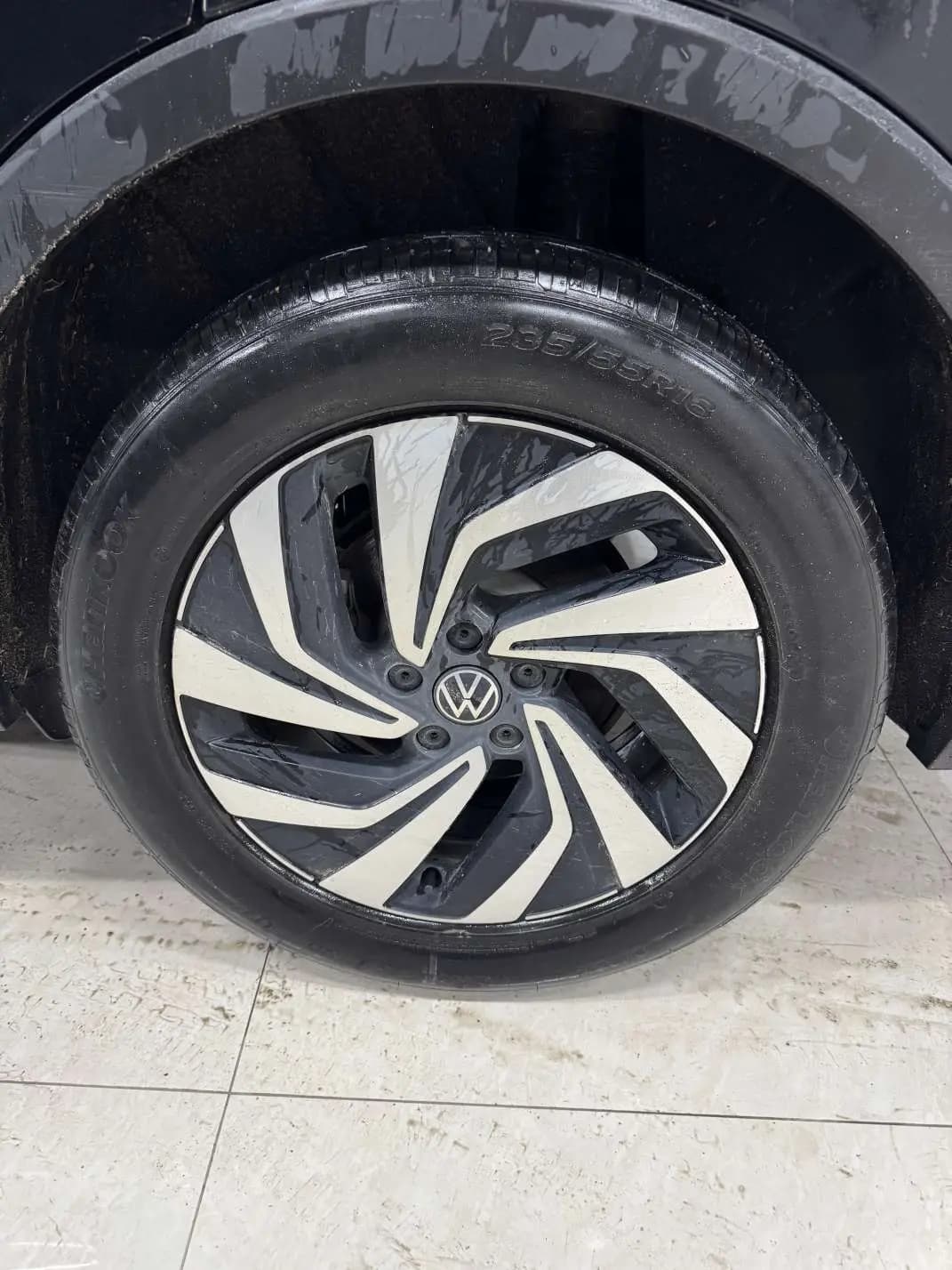 Volkswagen Tiguan L 2022 г. 32835 км. — фото 6