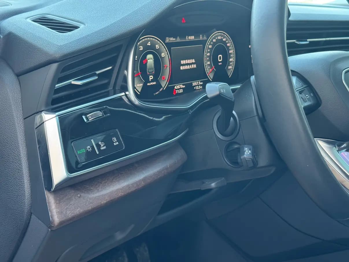 Audi Q7 2021 г. 42035 км. — фото 19