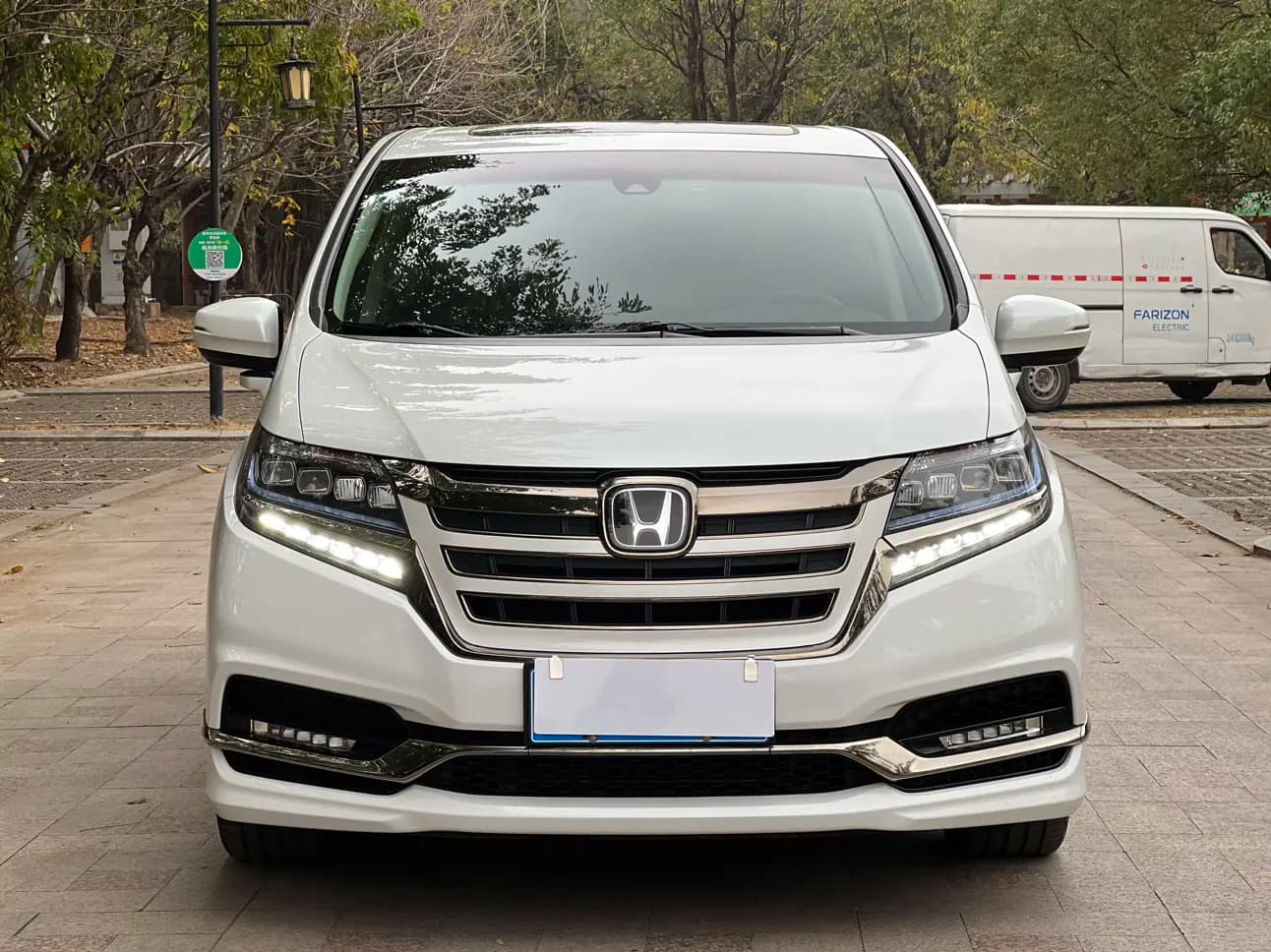 Honda Elysion 2021 г. 52078 км. — фото 2