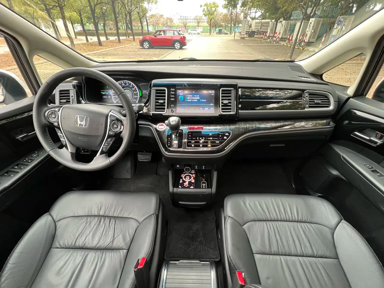 Honda Elysion 2021 г. 52078 км. — фото 10