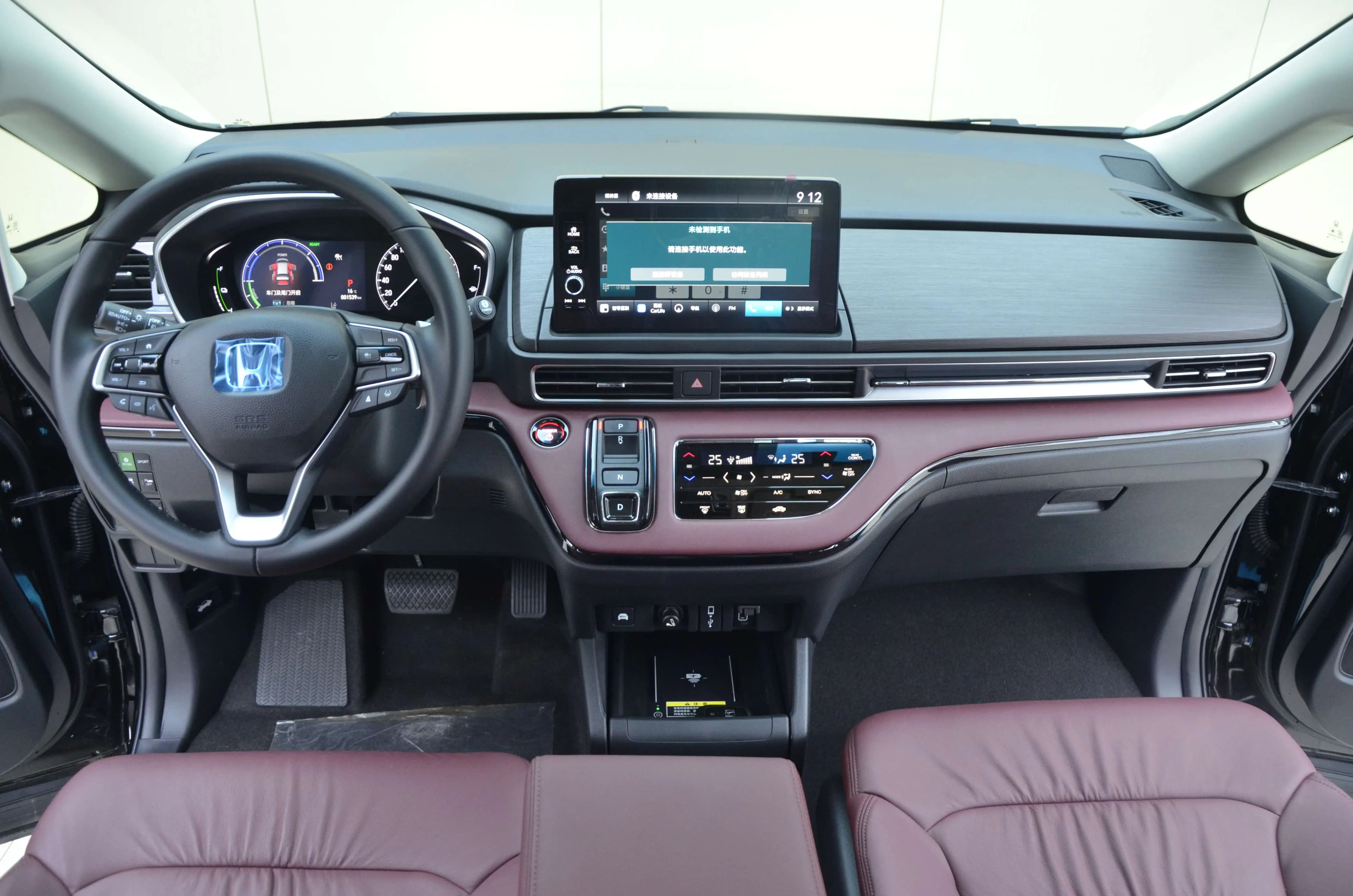 Honda Elysion 2025 г. 1580 км. — фото 12