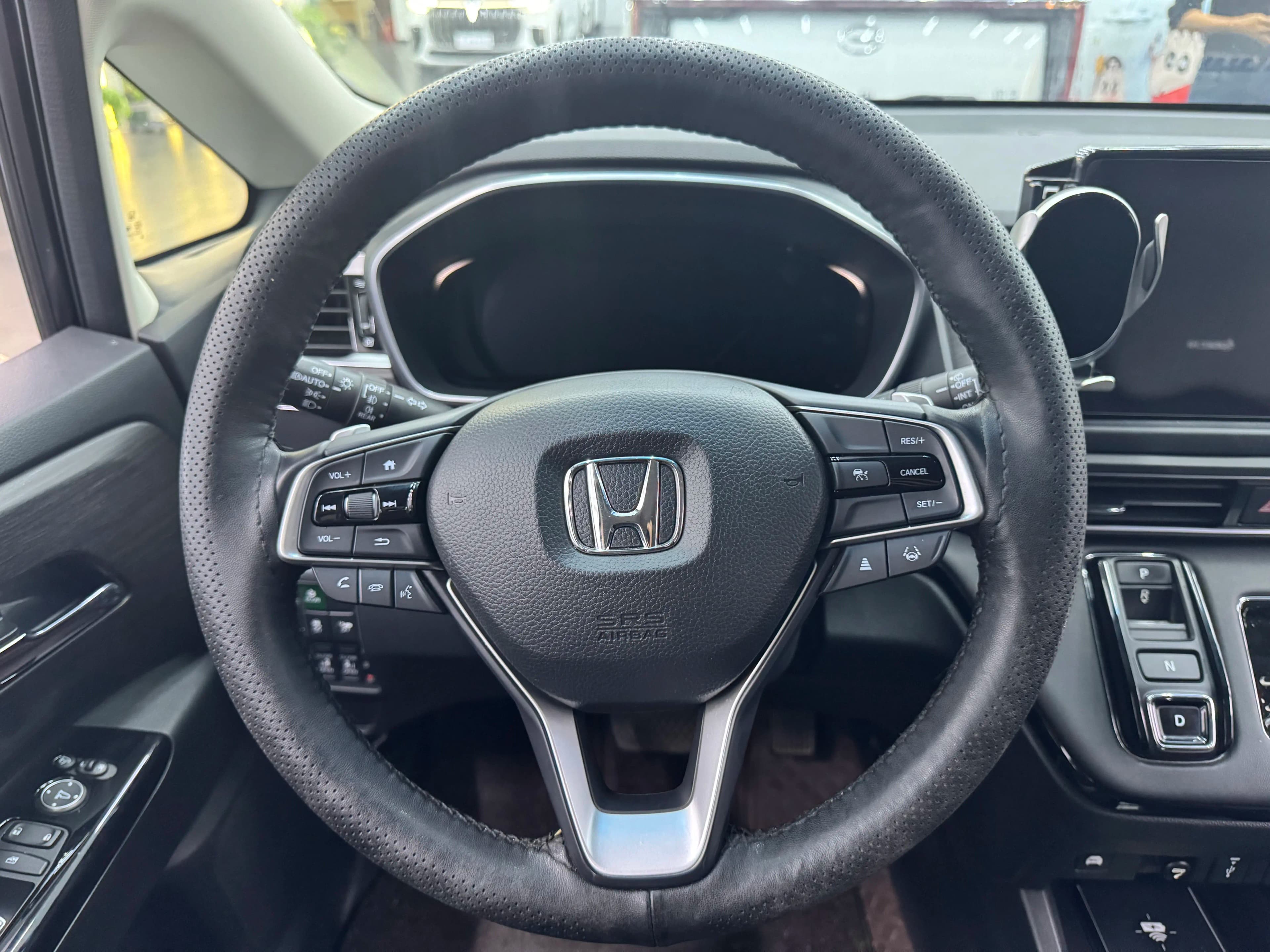 Honda Elysion 2024 г. 51081 км. — фото 6