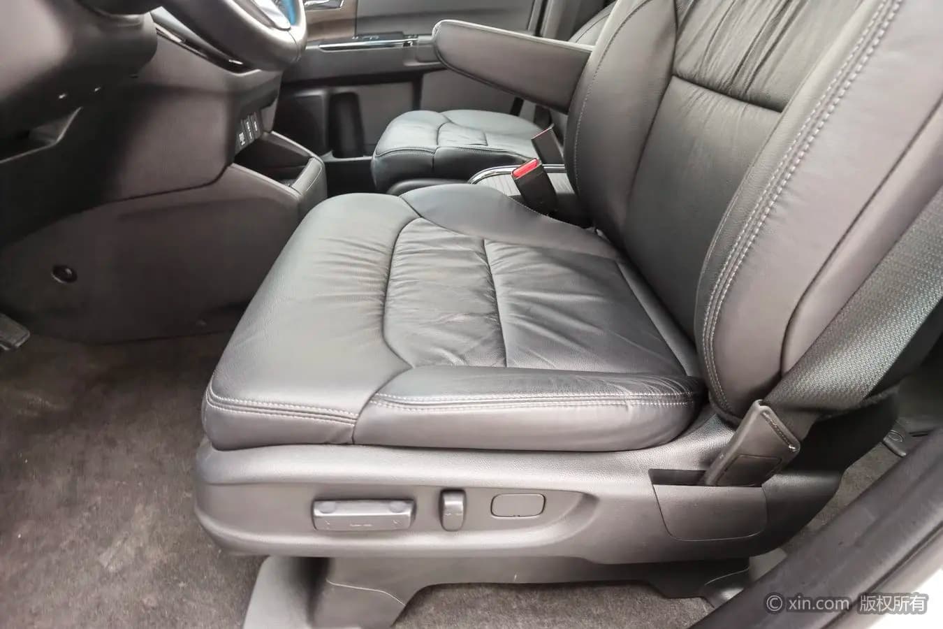 Honda Odyssey 2023 г. 19700 км. — фото 14