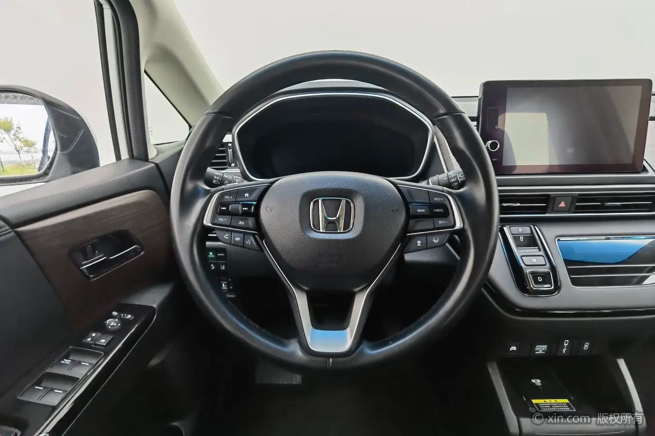 Honda Odyssey 2023 г. 19700 км. — фото 9