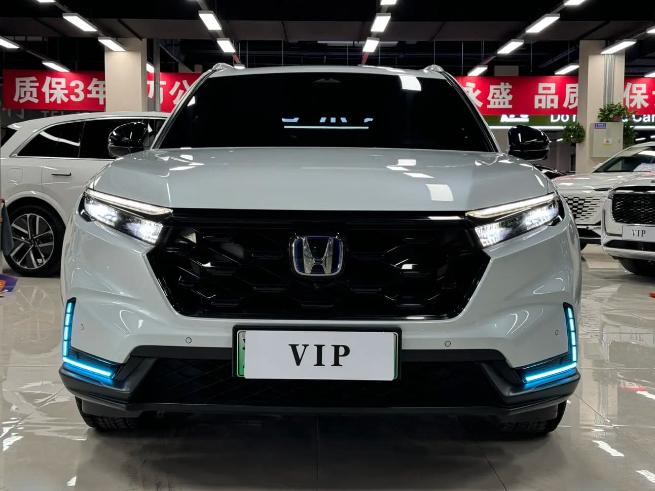 Honda CR-V PHEV 2023 г. 33016 км. — фото 2