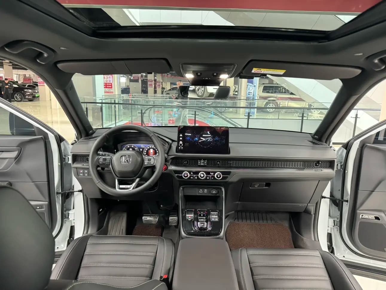 Honda CR-V PHEV 2023 г. 33016 км. — фото 15