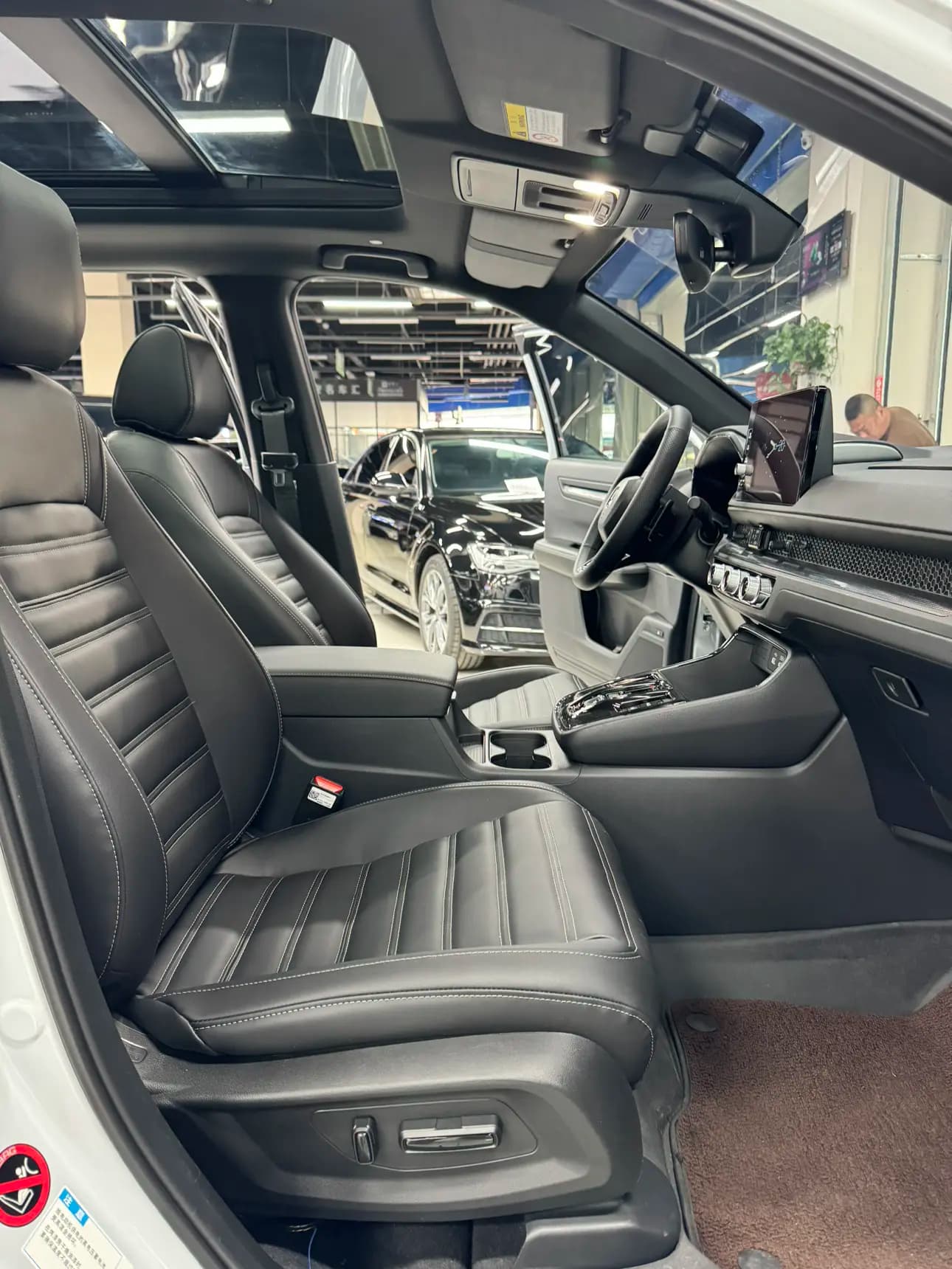 Honda CR-V PHEV 2023 г. 33016 км. — фото 19
