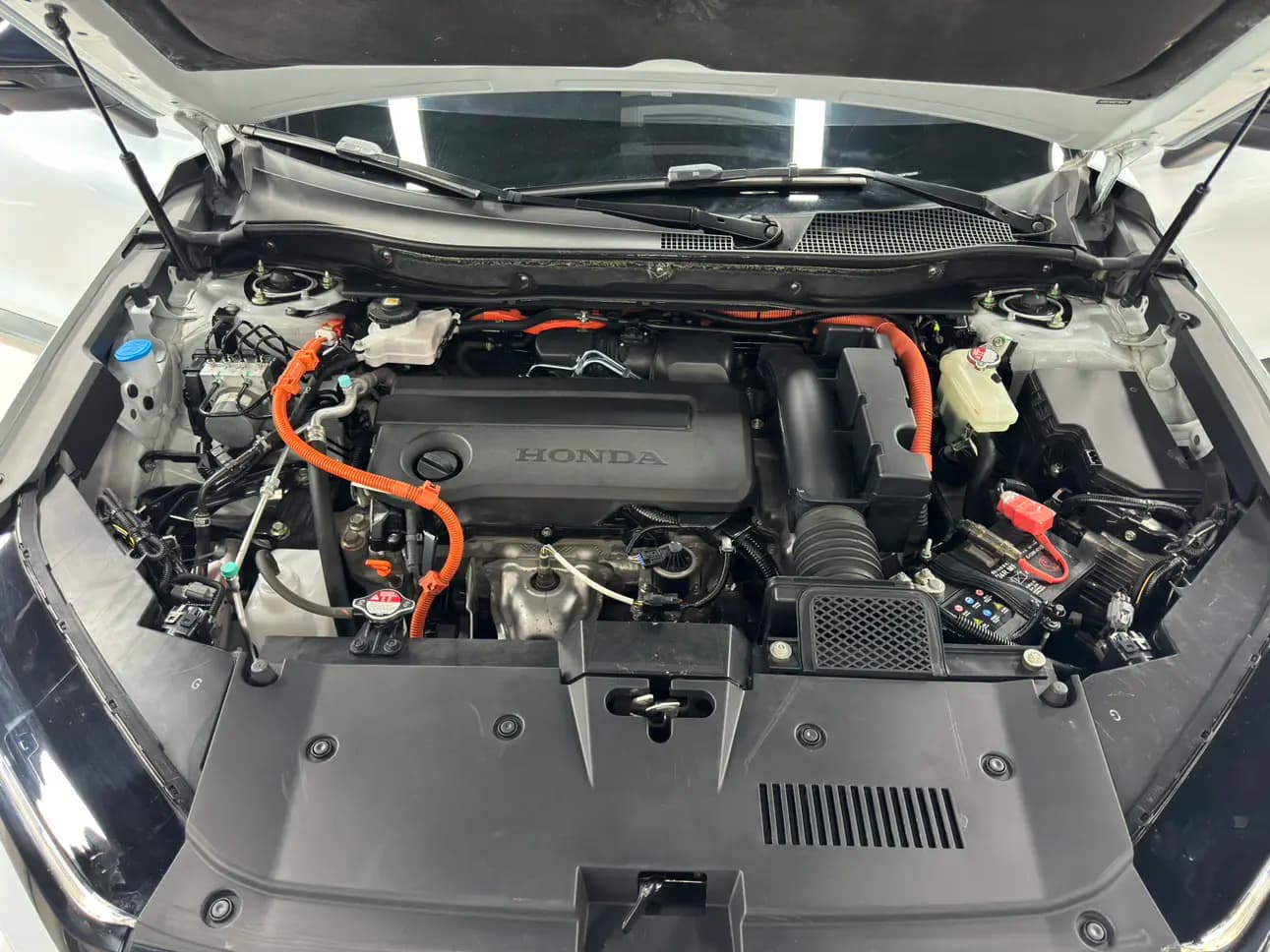 Honda CR-V PHEV 2023 г. 33016 км. — фото 9