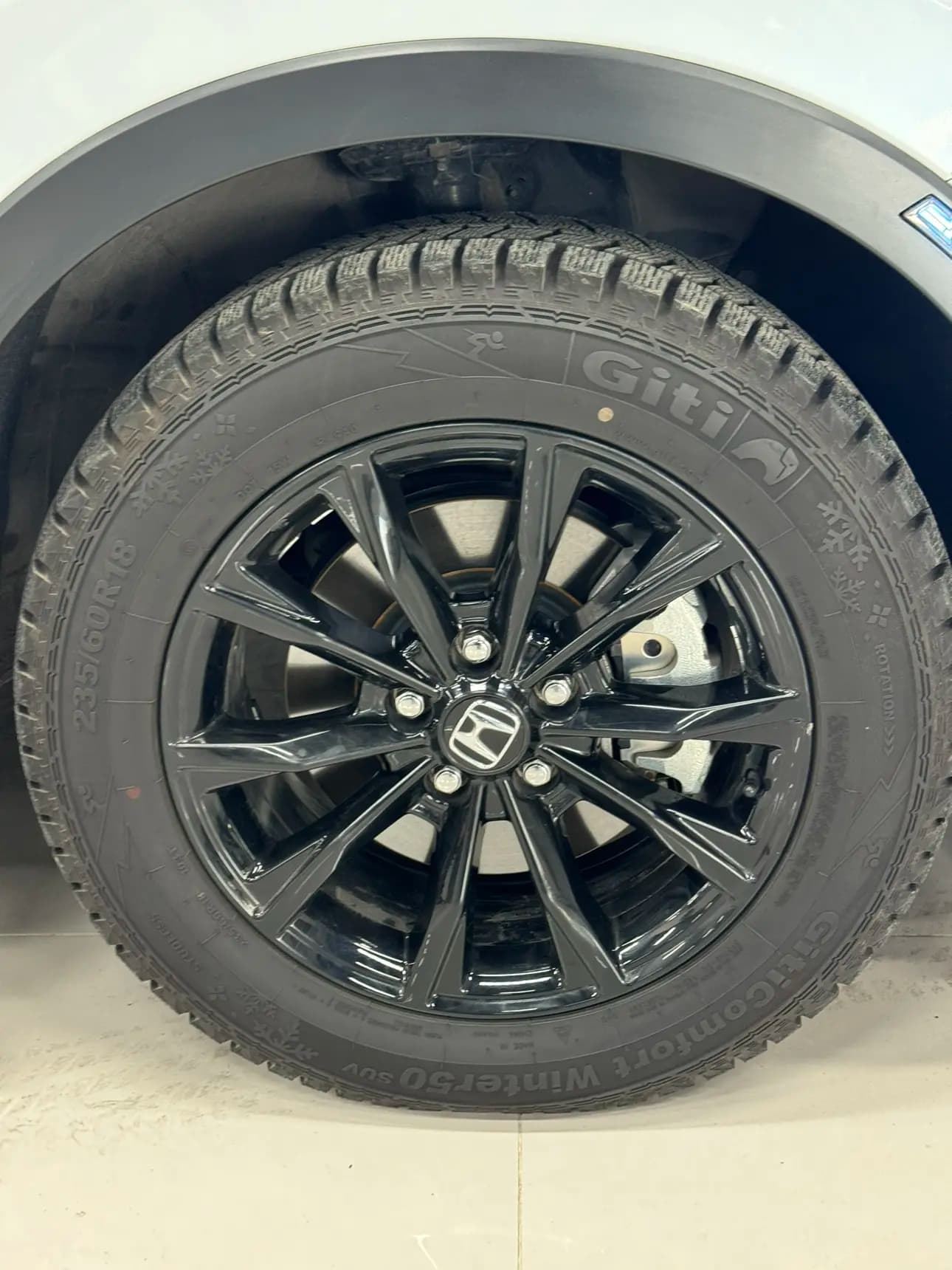 Honda CR-V PHEV 2023 г. 33016 км. — фото 10
