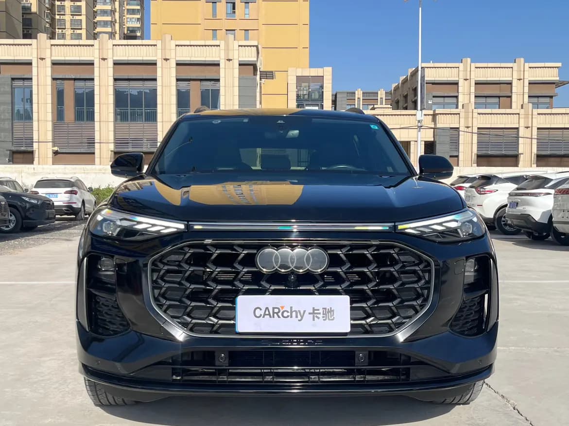 Audi Q6 2023 г. 86045 км. — фото 2