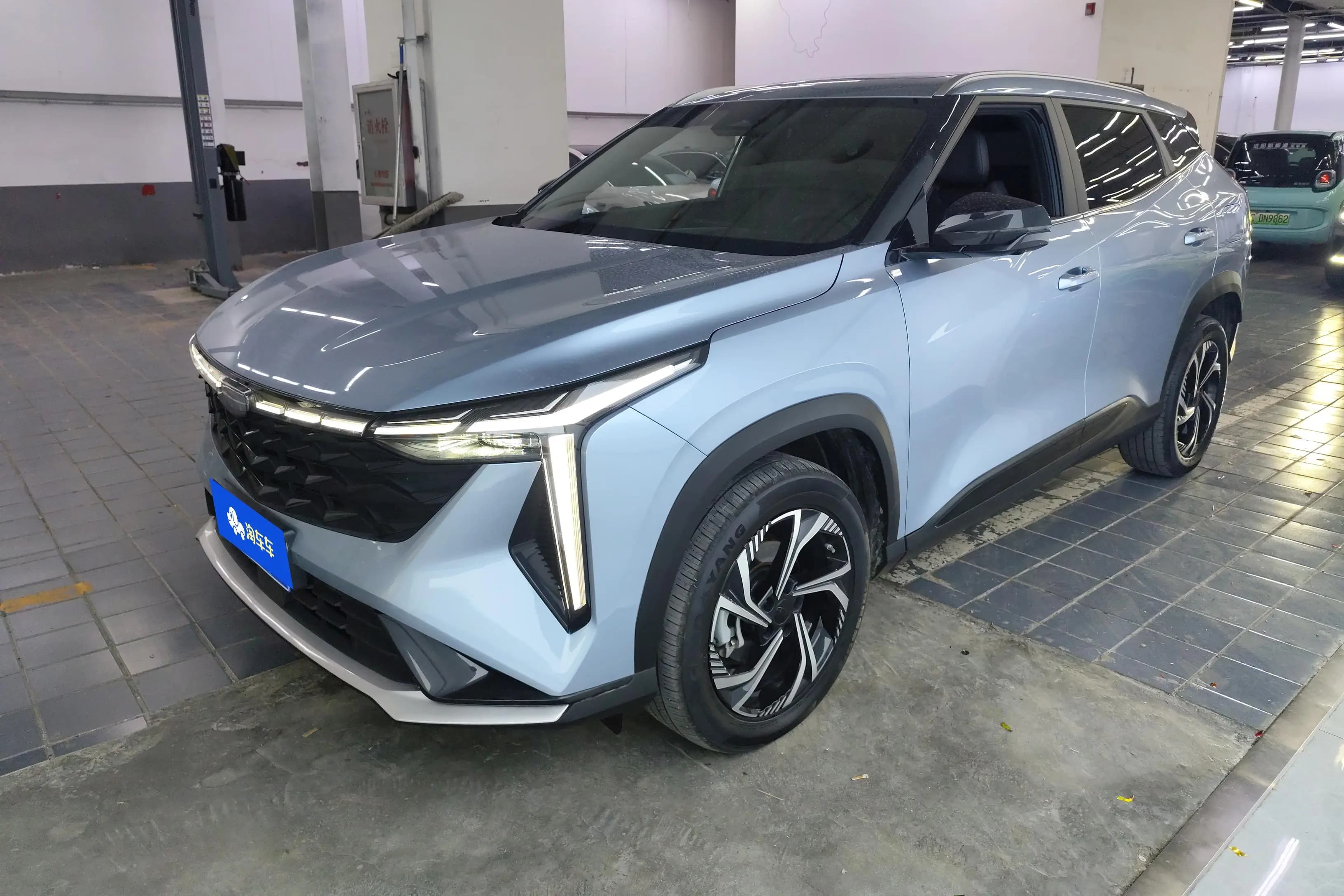 Geely Atlas 2024 г. 28848 км.