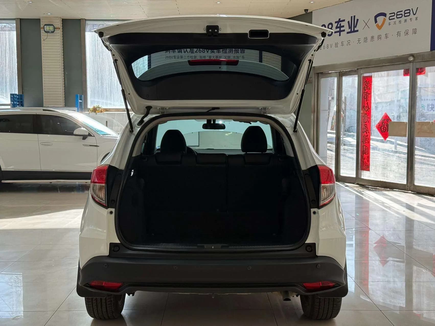 Honda Vezel 2022 г. 46071 км. — фото 19