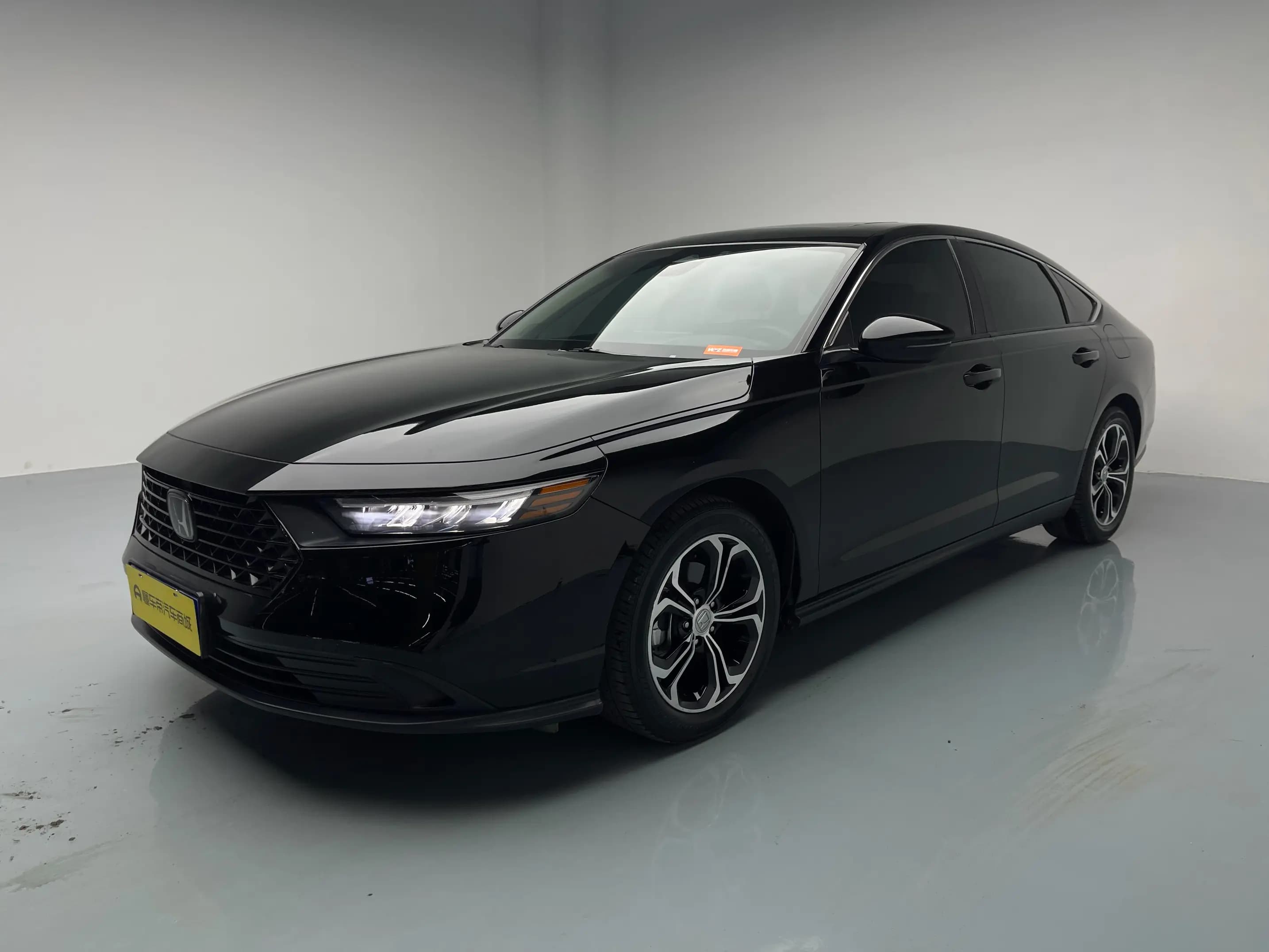 Honda Accord 2023 г. 29527 км.