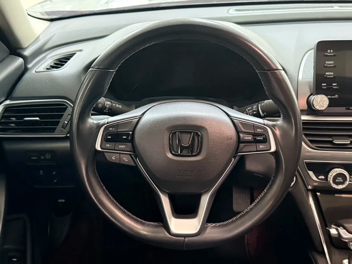 Honda Accord 2021 г. 34000 км. — фото 4
