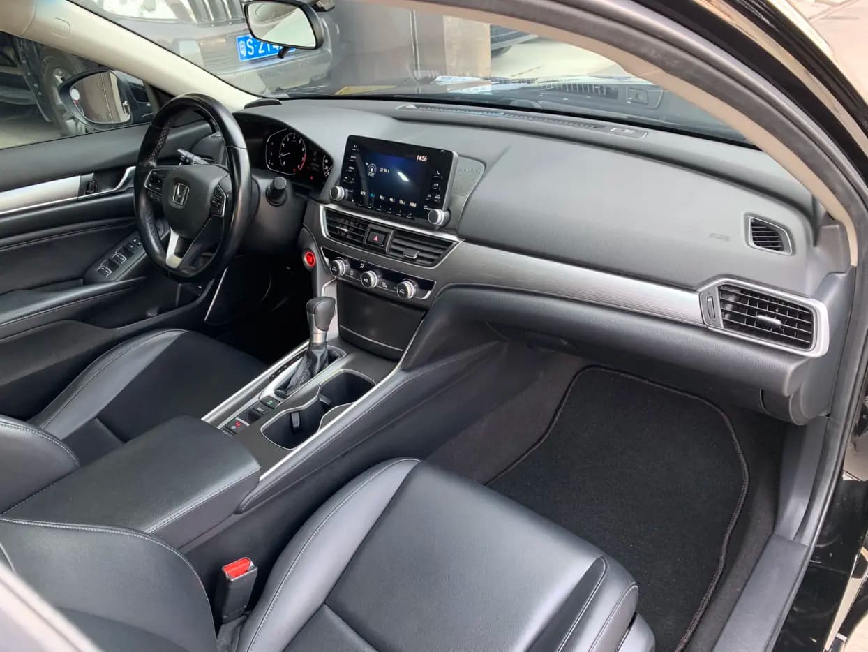 Honda Accord 2021 г. 59000 км. — фото 9