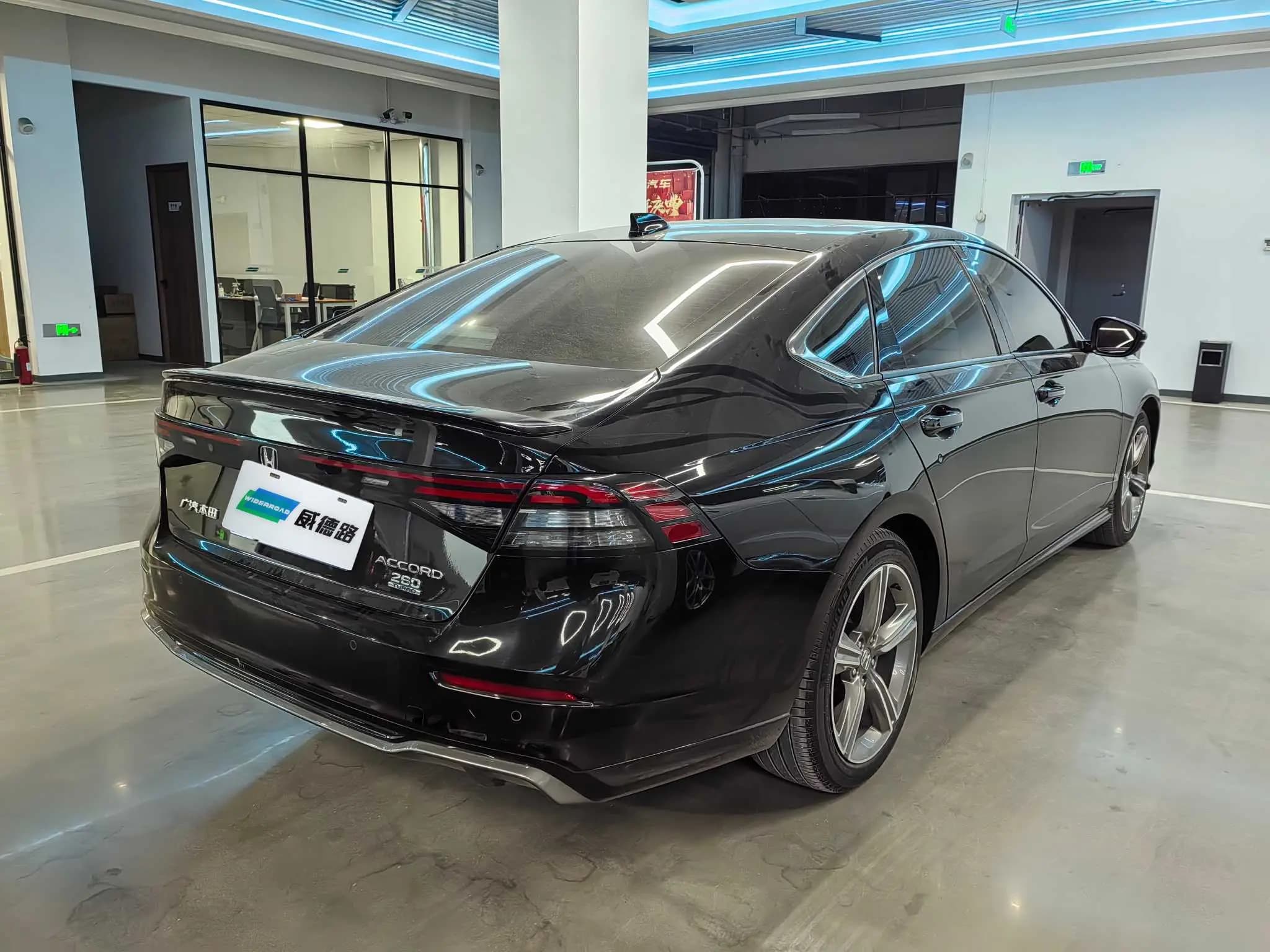 Honda Accord 2023 г. 46000 км. — фото 4