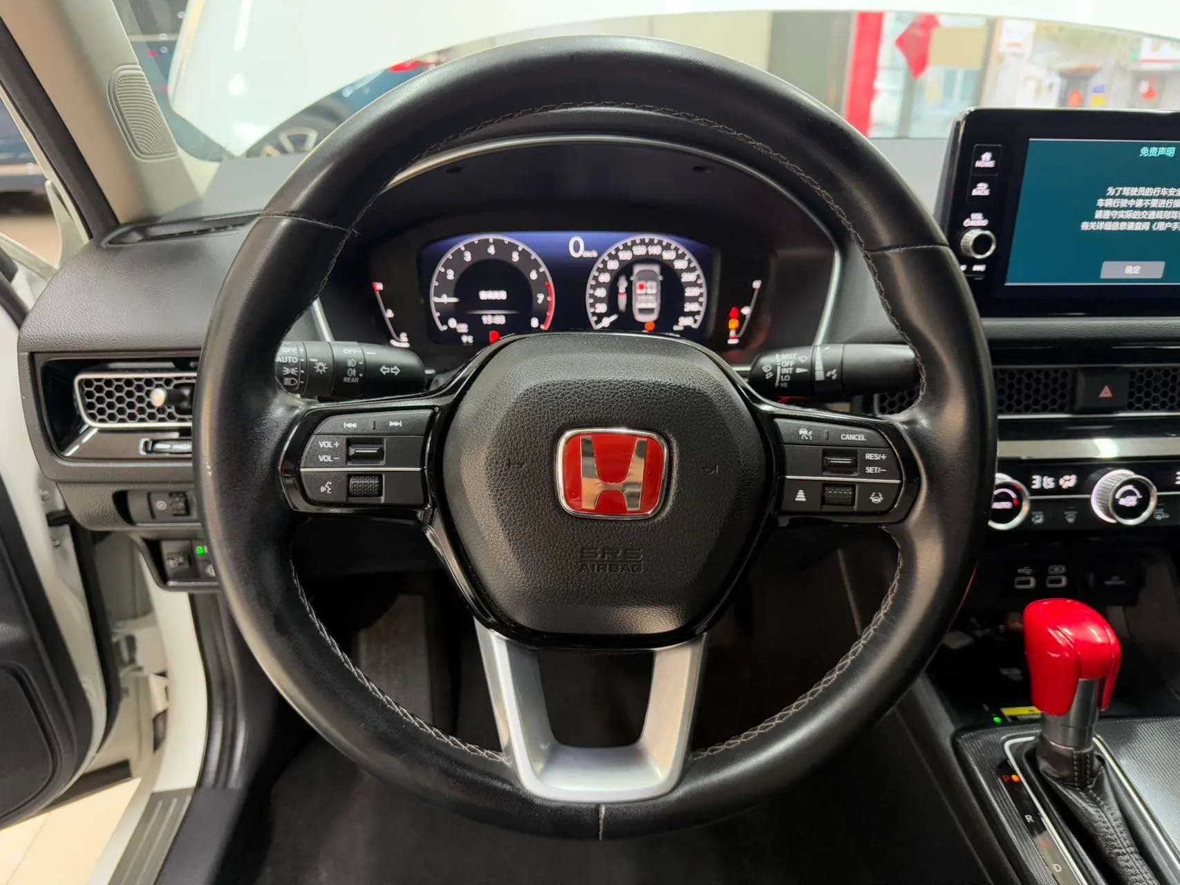 Honda Civic 2022 г. 35112 км. — фото 10