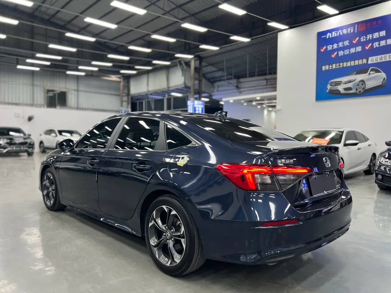 Honda Civic 2021 г. 32116 км. — фото 4