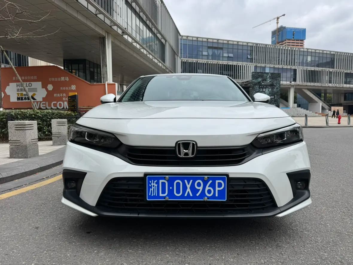 Honda Civic 2024 г. 13122 км. — фото 2
