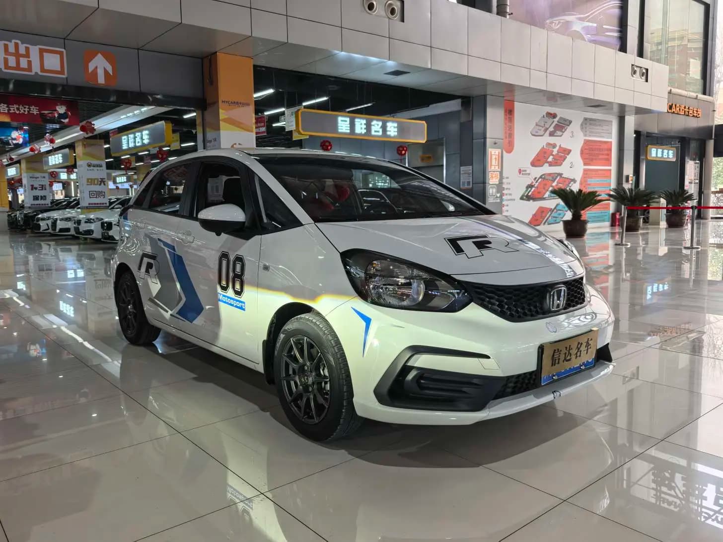 Honda Fit 2022 г. 27081 км. — фото 3