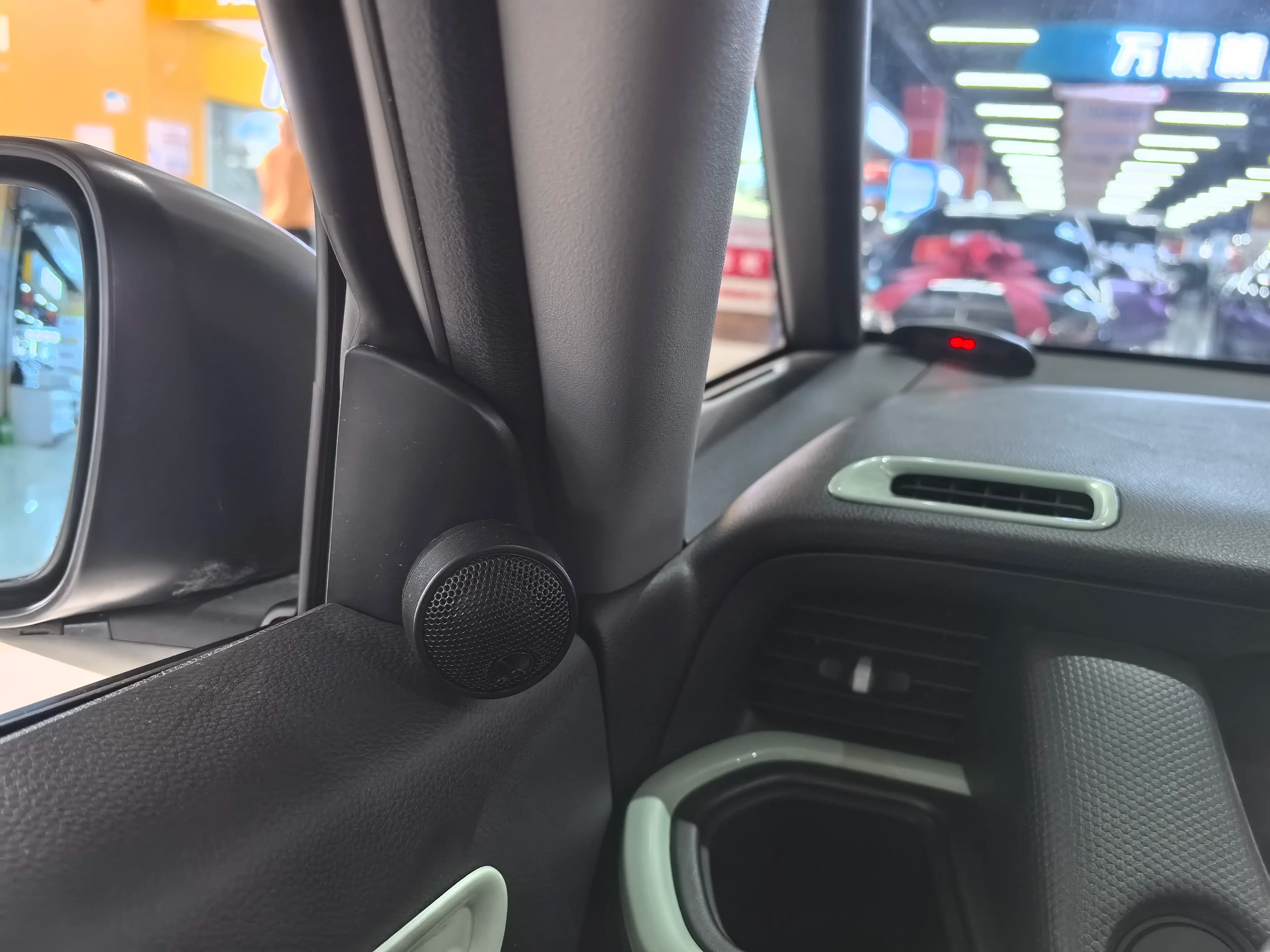 Honda Fit 2022 г. 27081 км. — фото 10