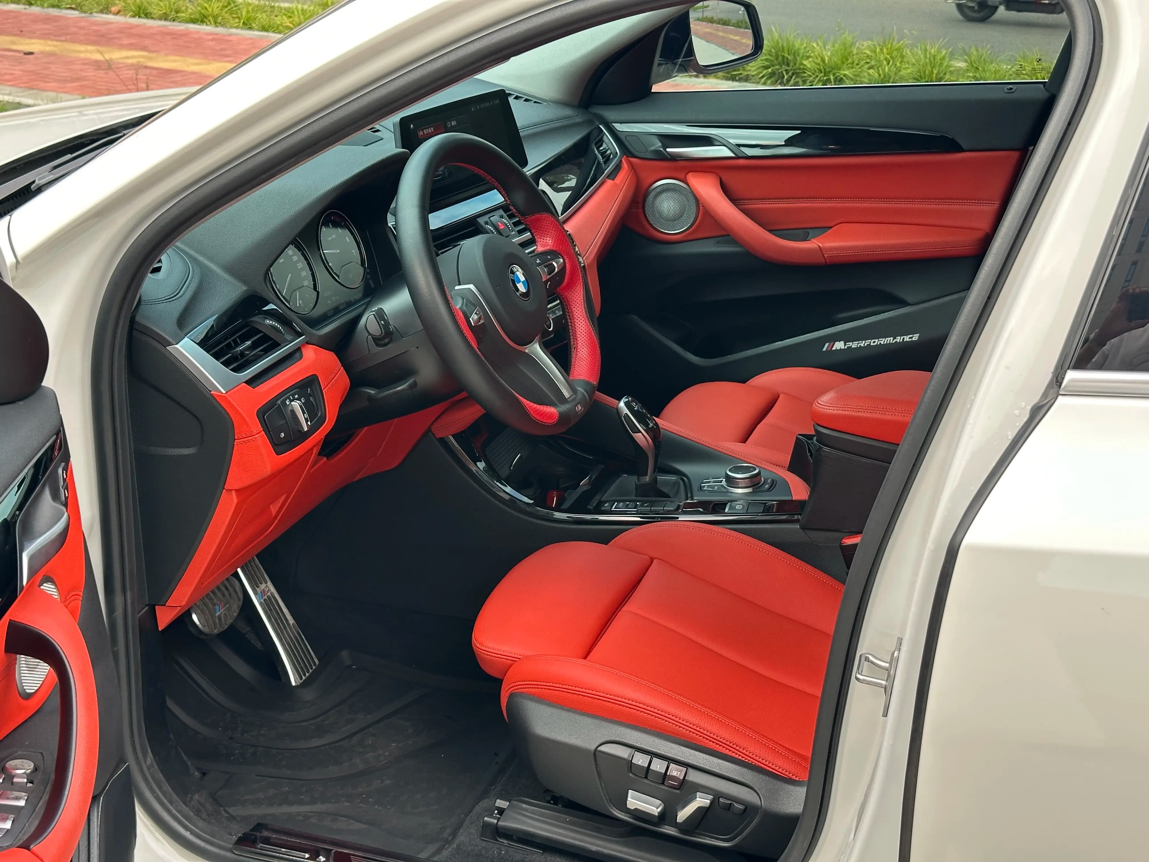 BMW X2 2022 г. 63037 км. — фото 13
