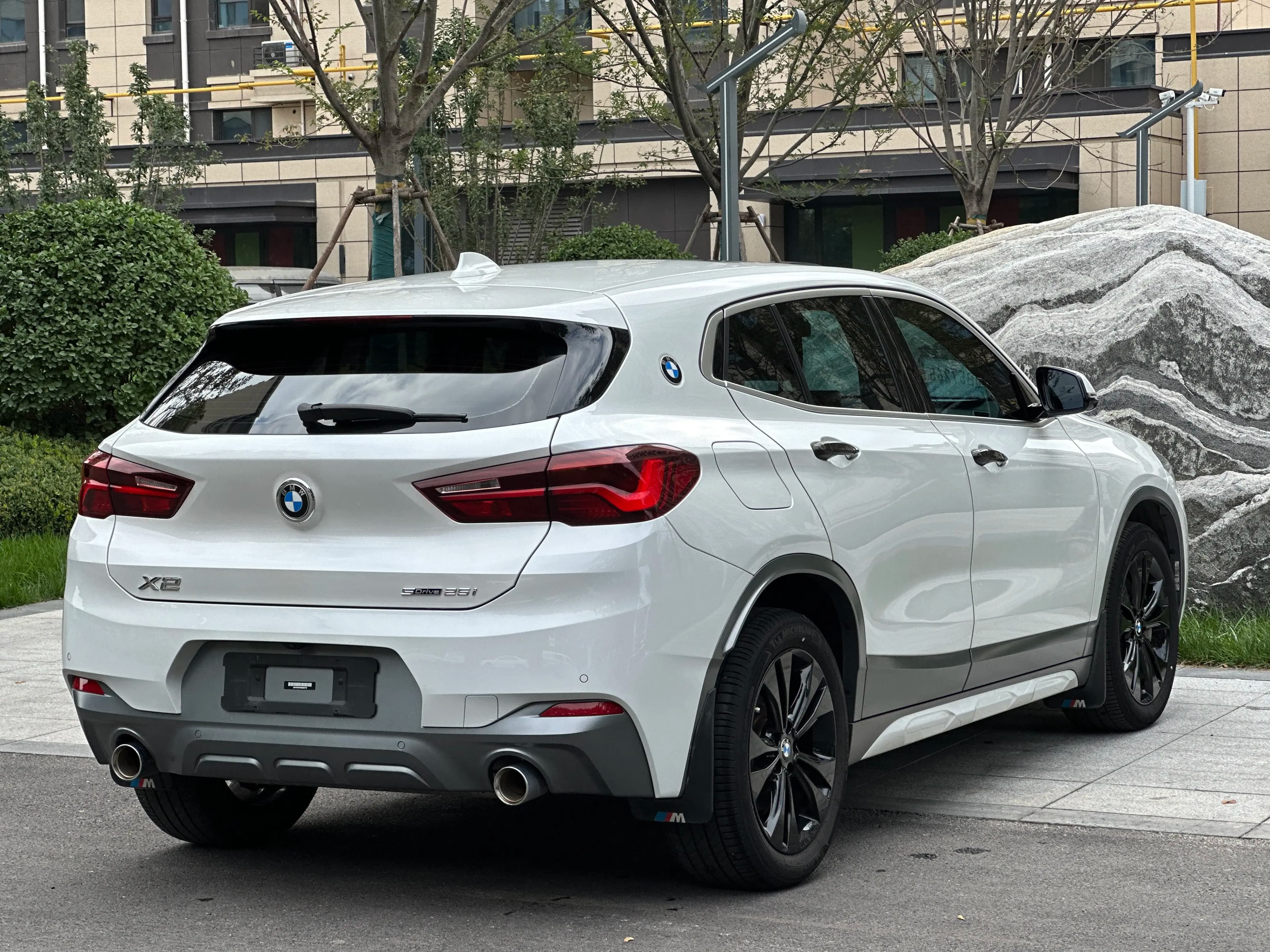 BMW X2 2022 г. 63037 км. — фото 7