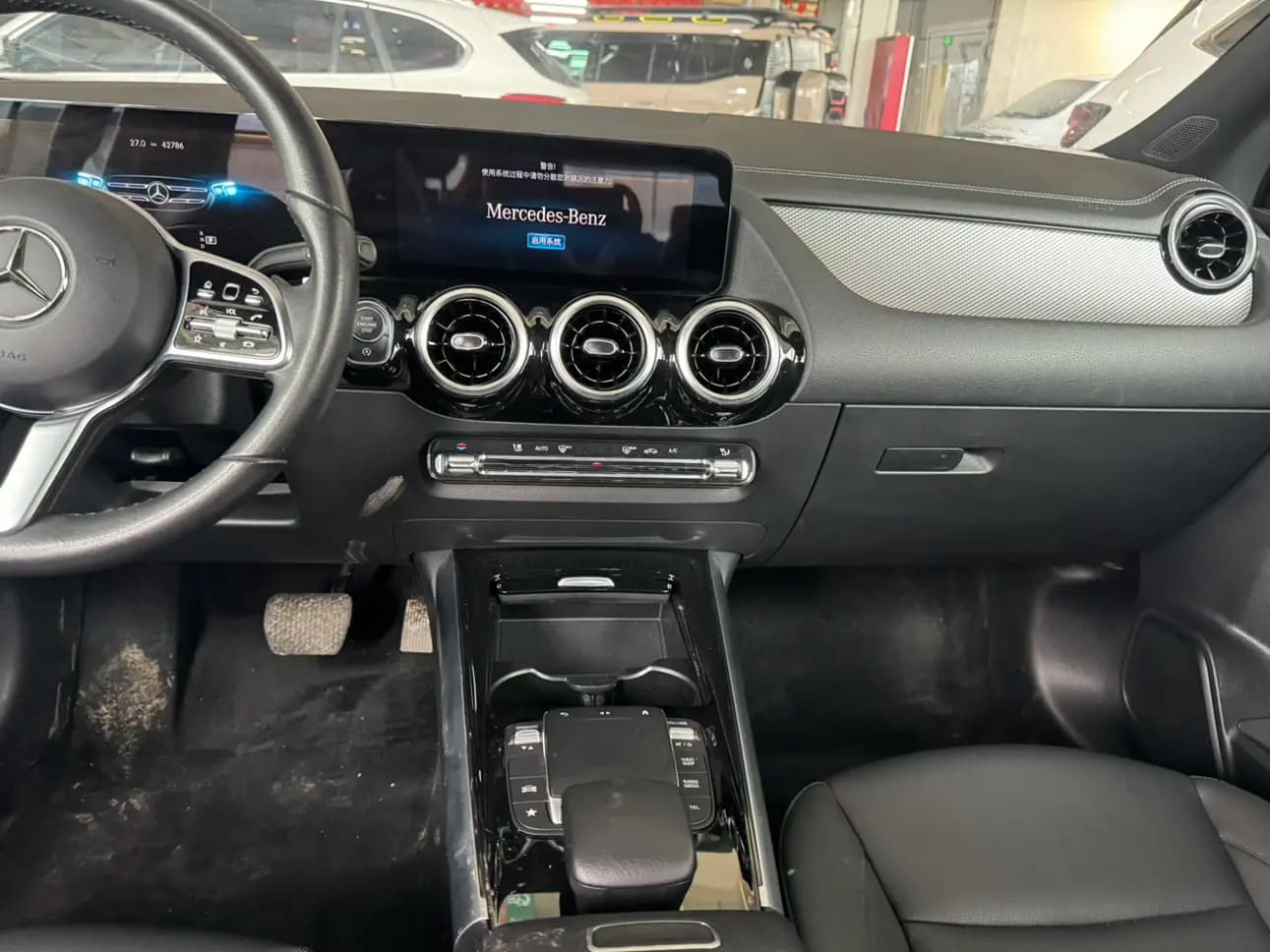 Mercedes-Benz GLA 2022 г. 42035 км. — фото 10