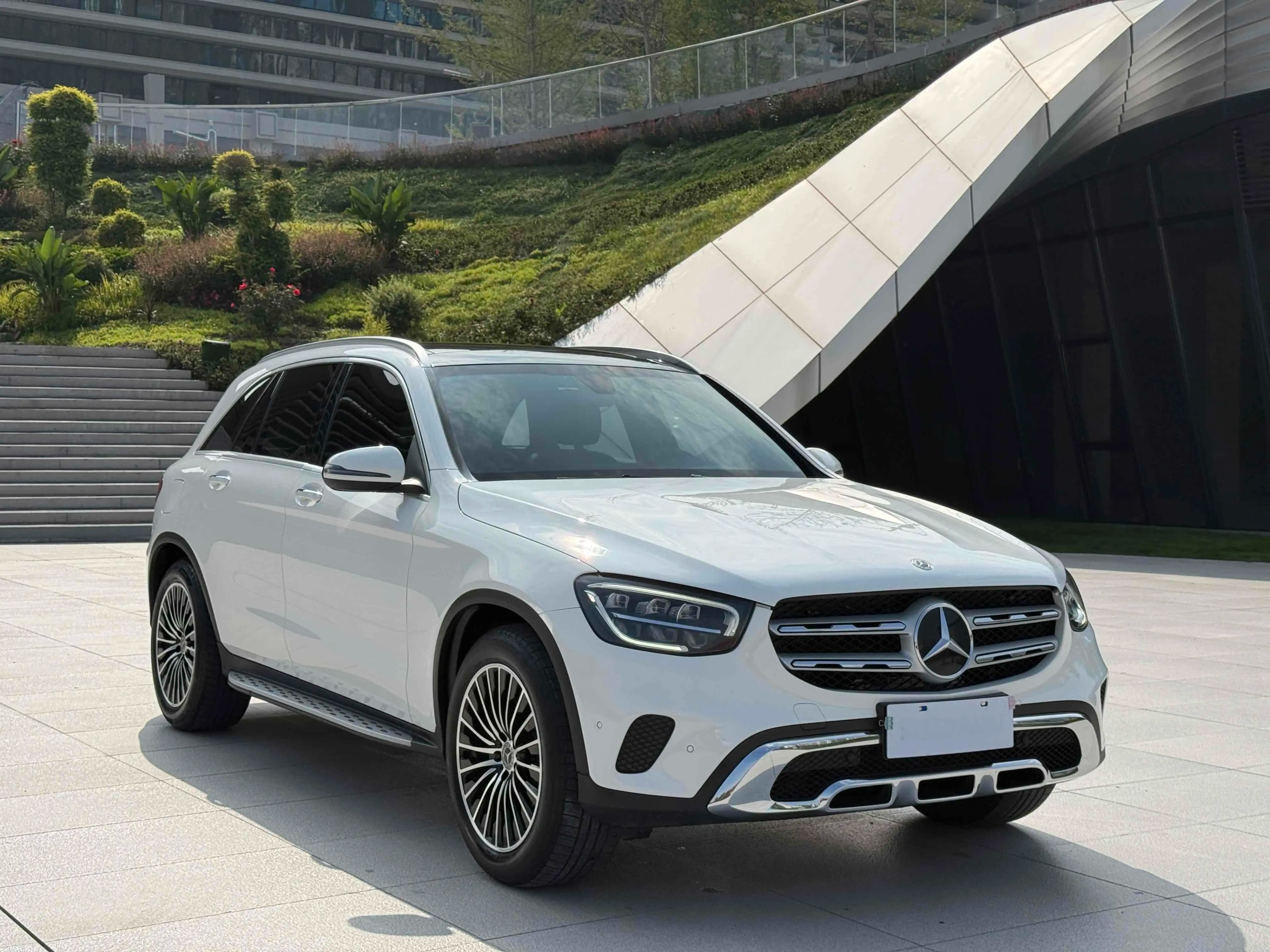 Mercedes-Benz GLC 2022 г. 72072 км. — фото 14