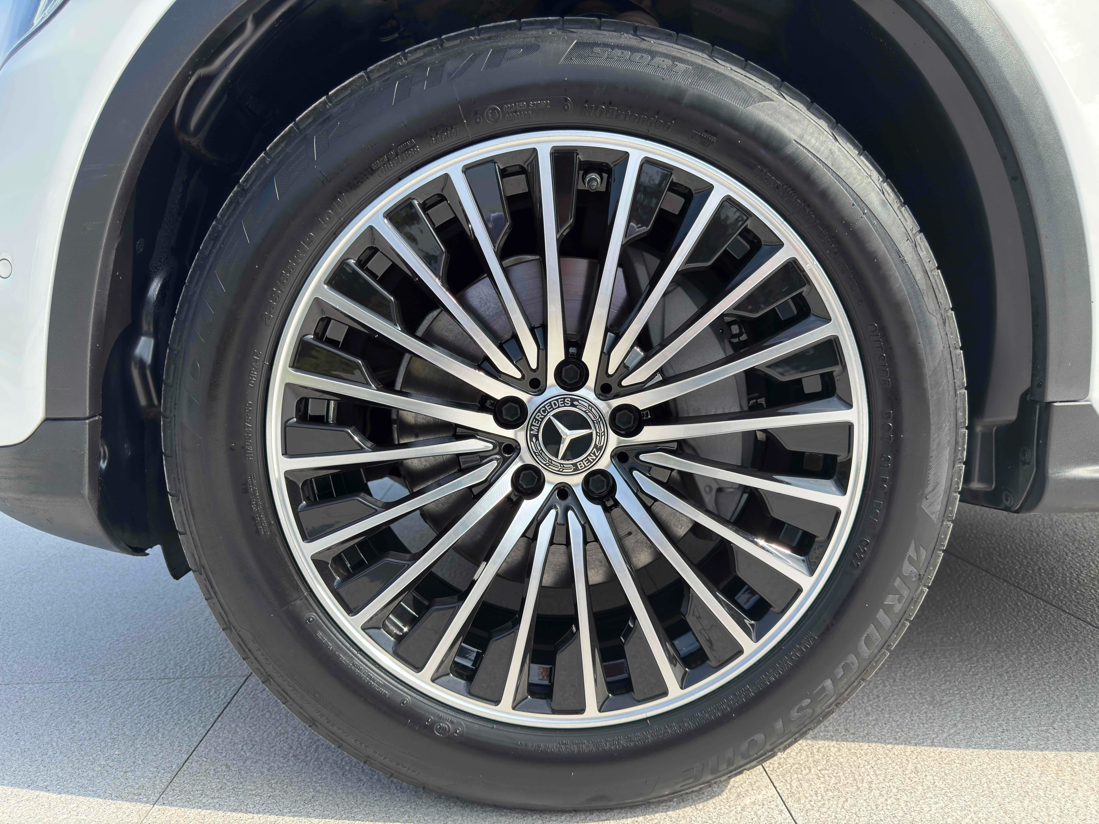Mercedes-Benz GLC 2022 г. 72072 км. — фото 18