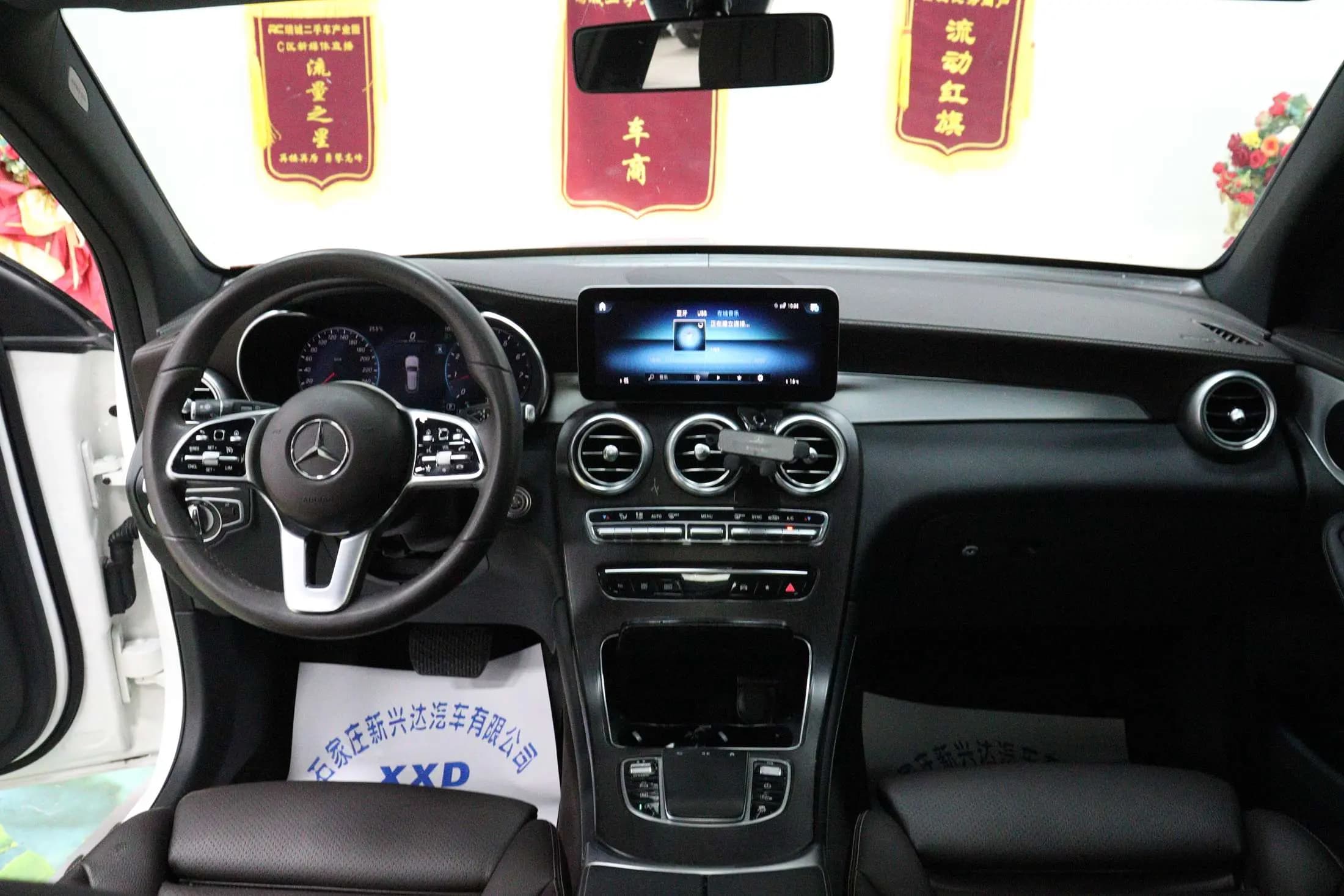 Mercedes-Benz GLC 2022 г. 74073 км. — фото 13