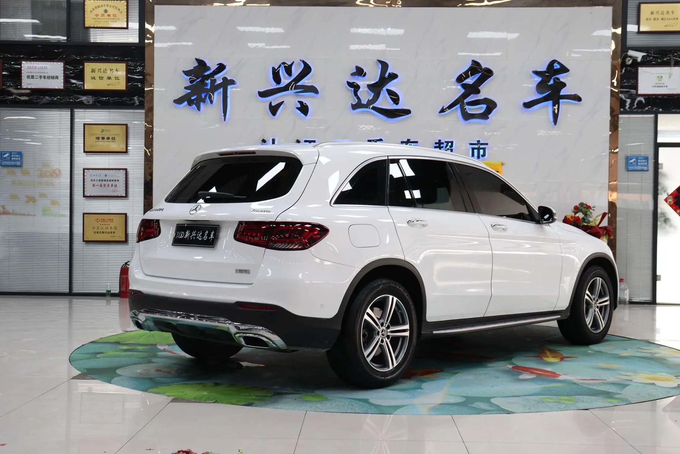Mercedes-Benz GLC 2022 г. 74073 км. — фото 6