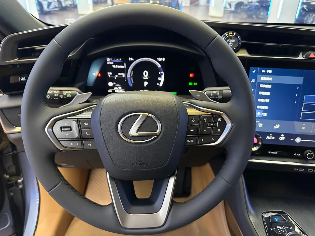 Lexus RZ 2023 г. 10088 км. — фото 16