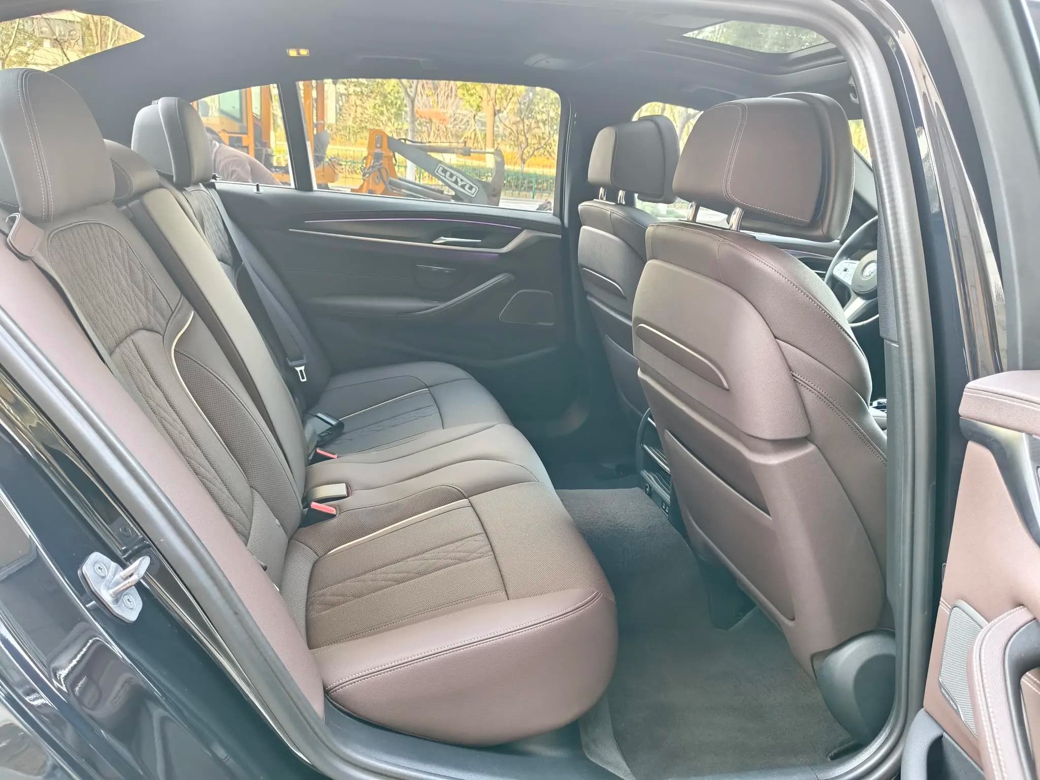 BMW 5 Series PHEV 2023 г. 50078 км. — фото 11