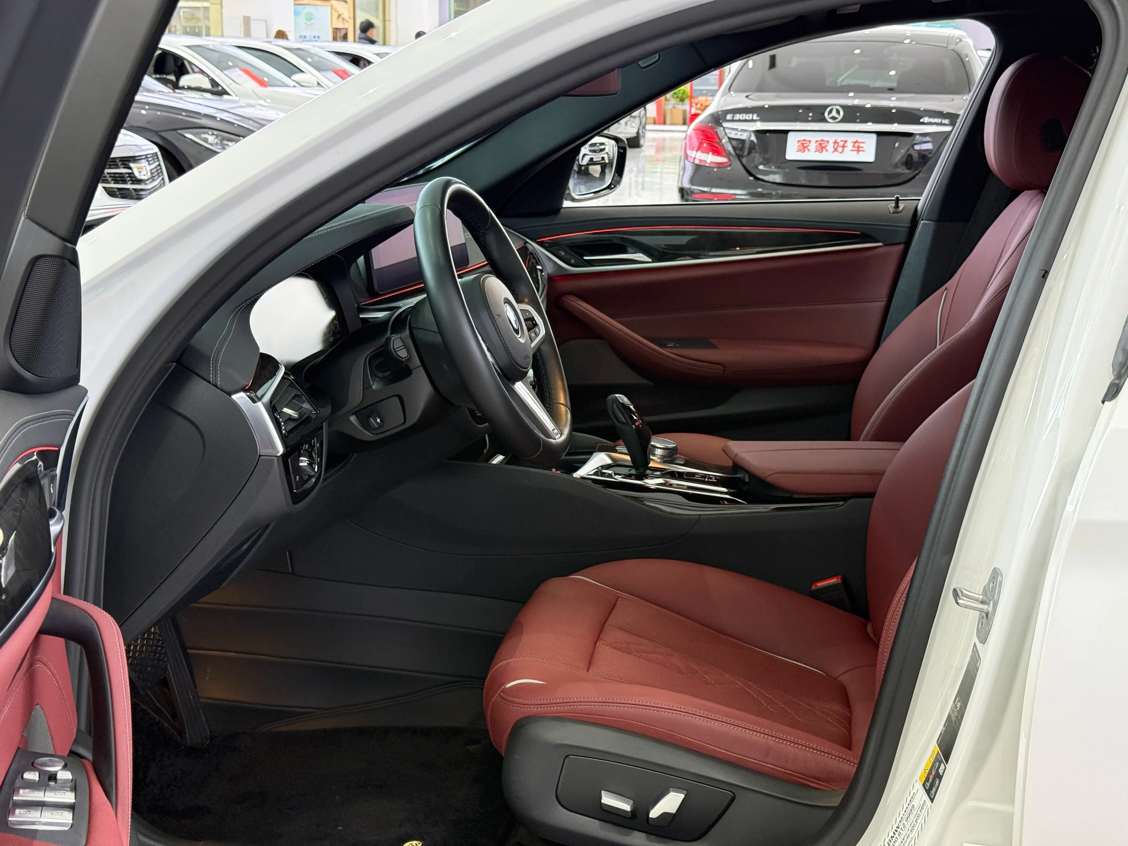 BMW 5 Series PHEV 2022 г. 54094 км. — фото 13