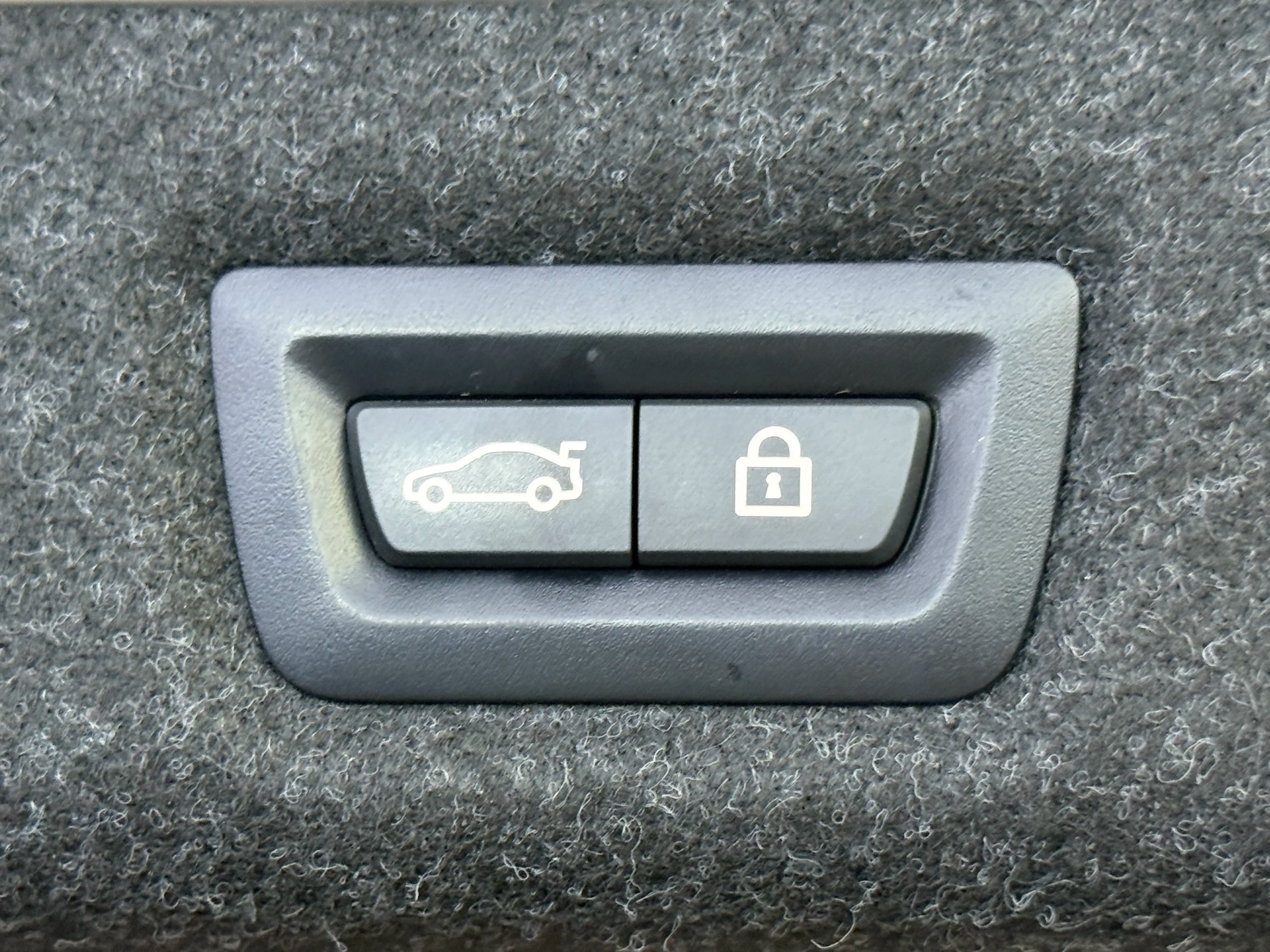 BMW 5 Series PHEV 2022 г. 54094 км. — фото 6