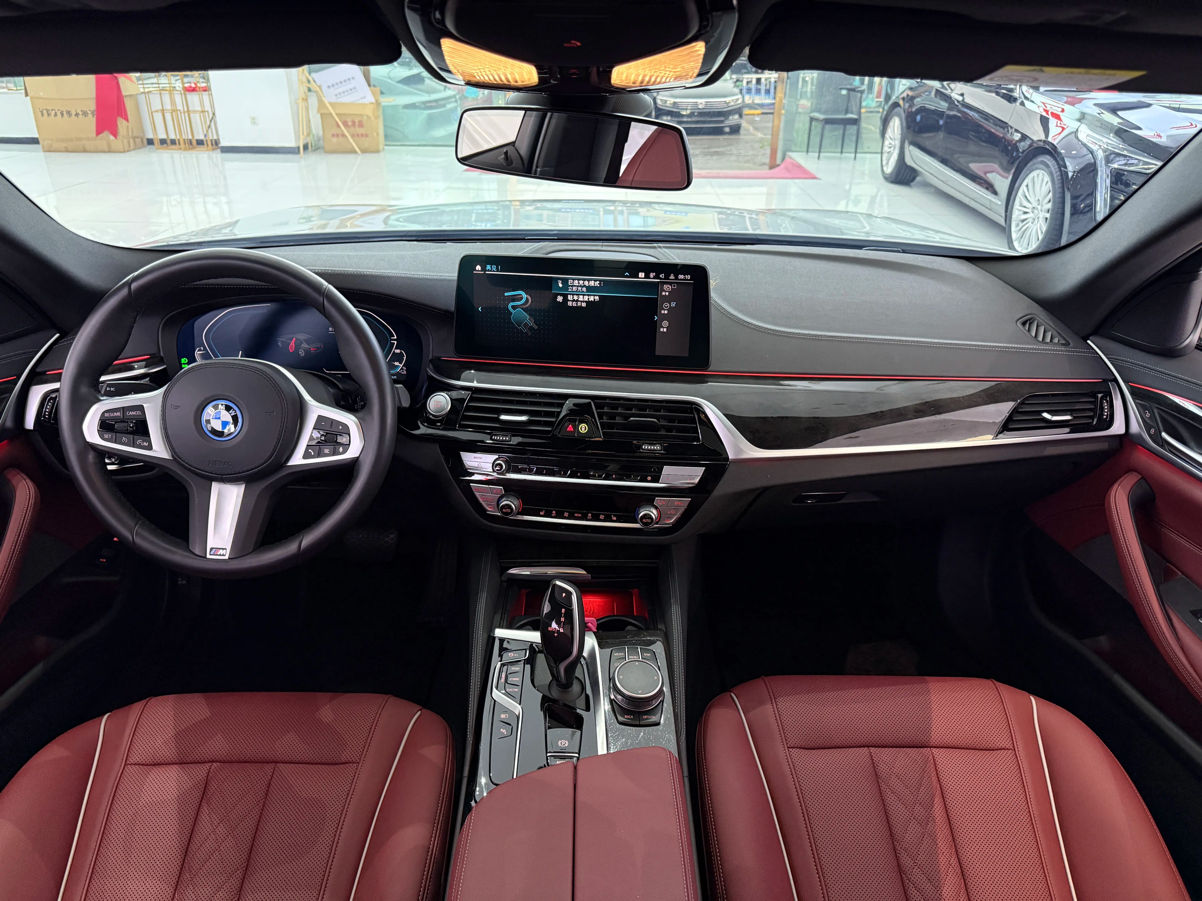 BMW 5 Series PHEV 2022 г. 54094 км. — фото 7