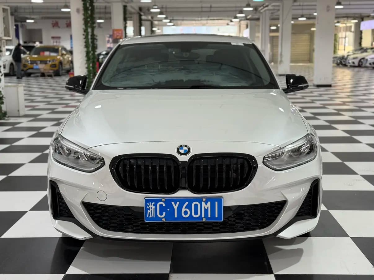 BMW 1 Series 2021 г. 20055 км. — фото 2