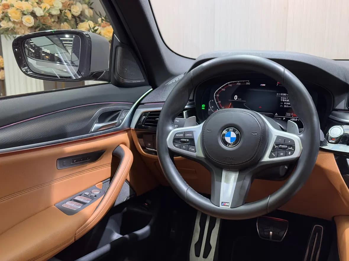 BMW 5 Series 2021 г. 61078 км. — фото 18
