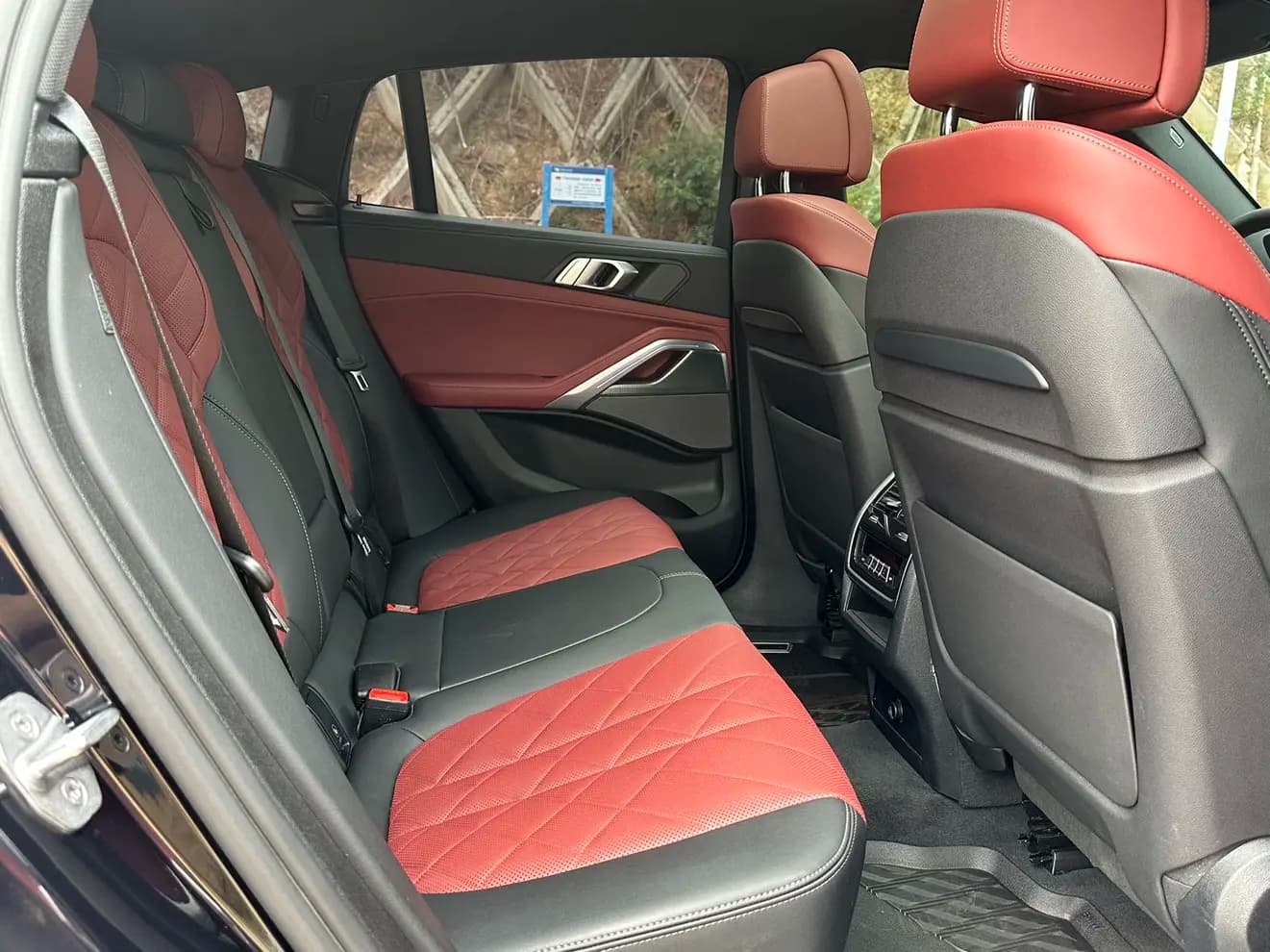 BMW X6 2023 г. 69039 км. — фото 8