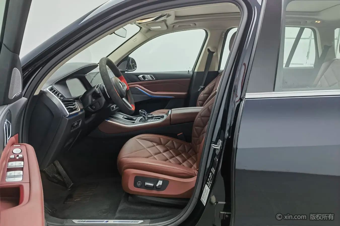 BMW X5 2023 г. 23240 км. — фото 13