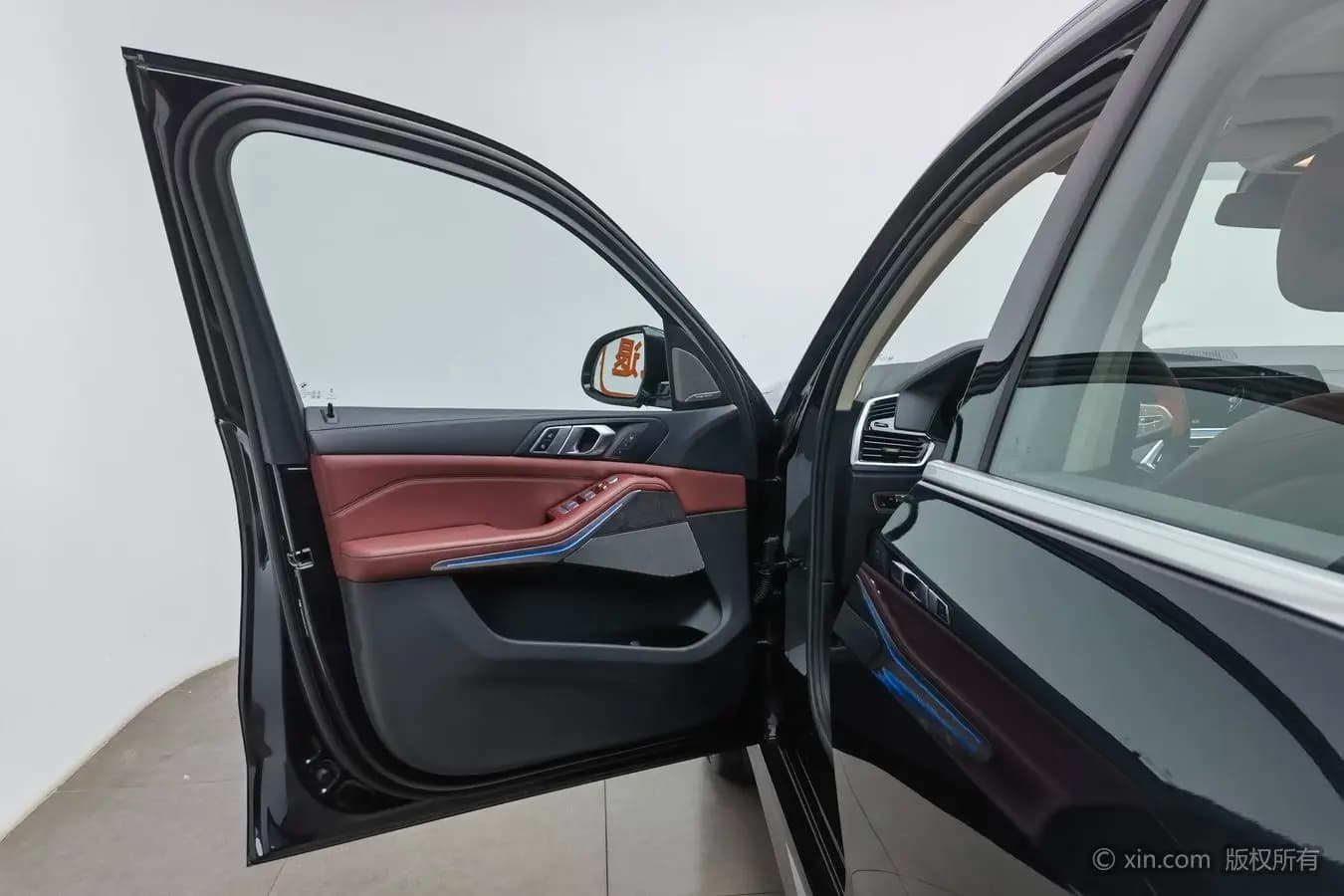 BMW X5 2023 г. 23240 км. — фото 17