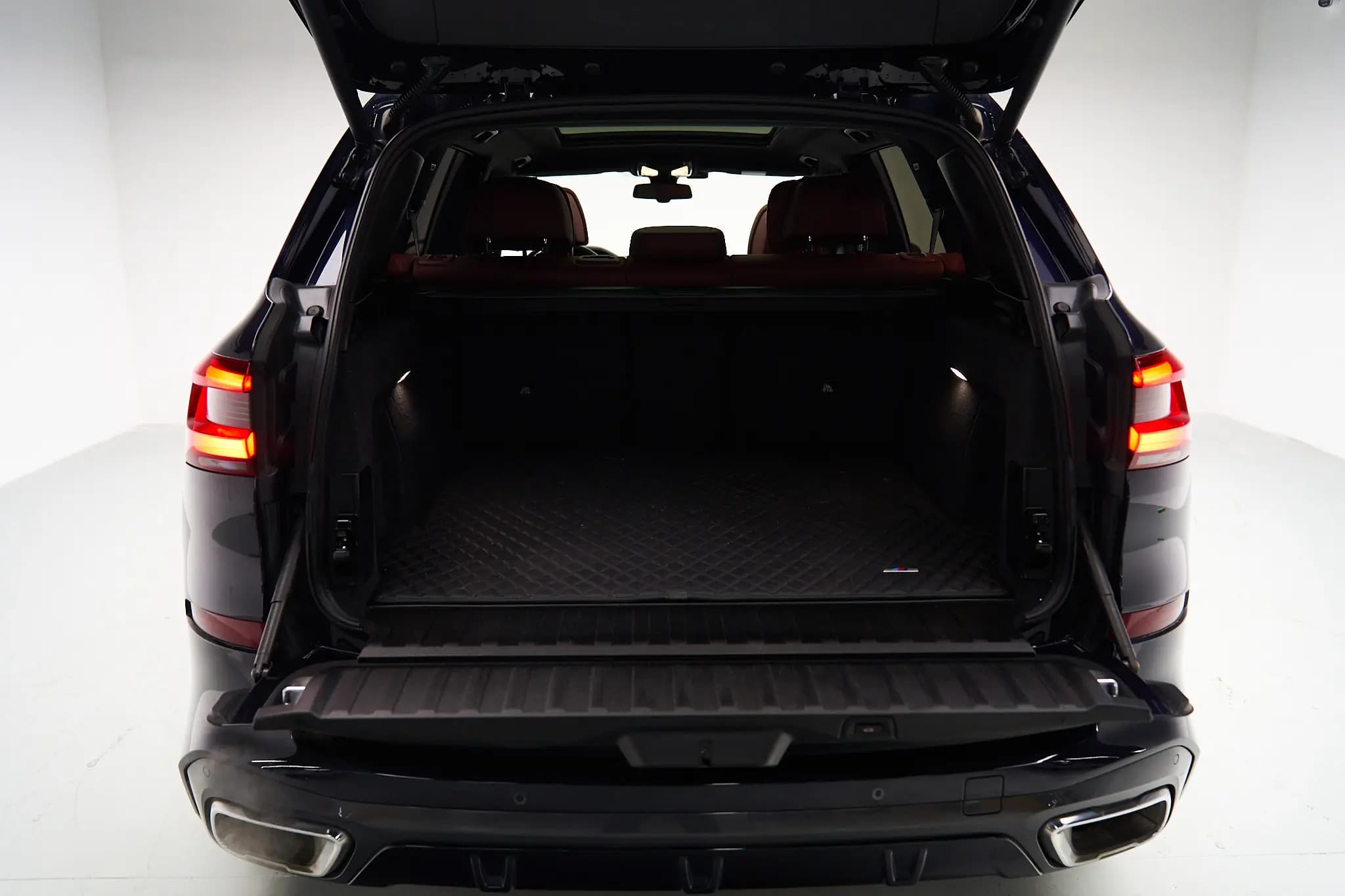 BMW X5 2023 г. 50106 км. — фото 12