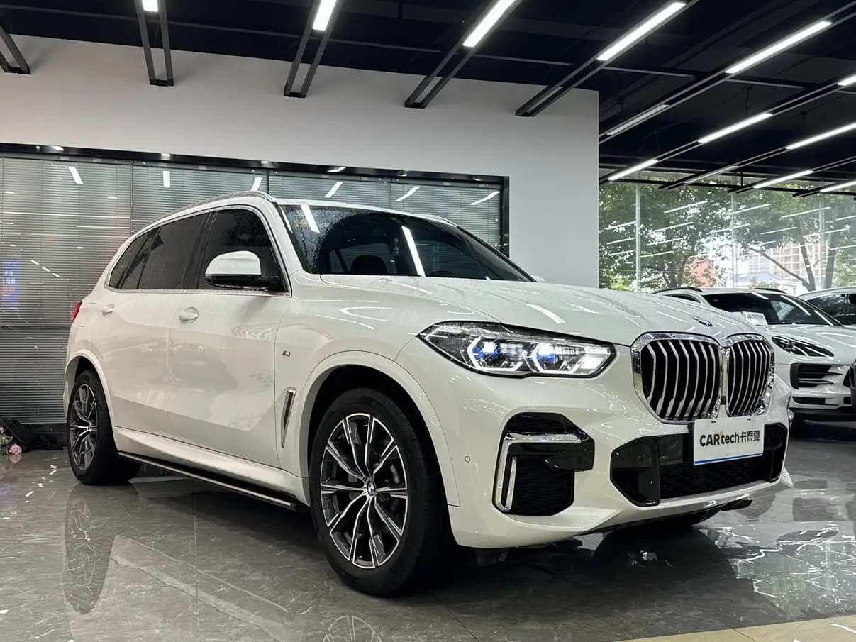 BMW X5 2022 г. 27110 км. — фото 2