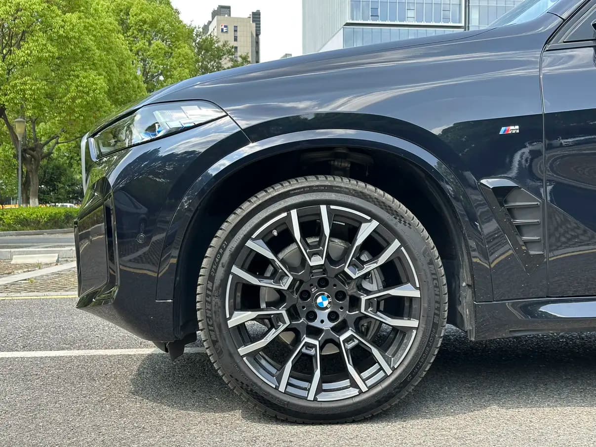 BMW X5 2025 г. 1709 км. — фото 6
