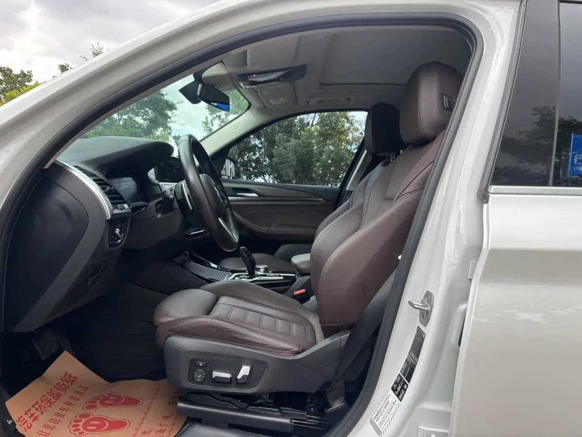 BMW X3 2021 г. 55870 км. — фото 14