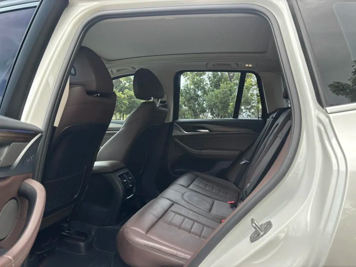 BMW X3 2021 г. 55870 км. — фото 16