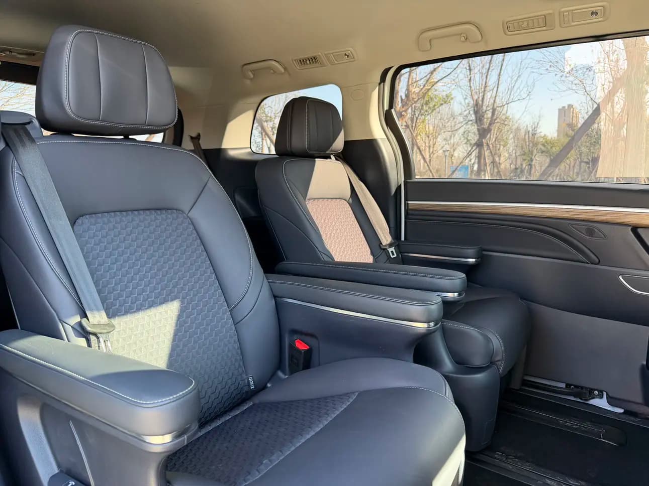 GAC Trumpchi M8 2025 г. 56102 км. — фото 23